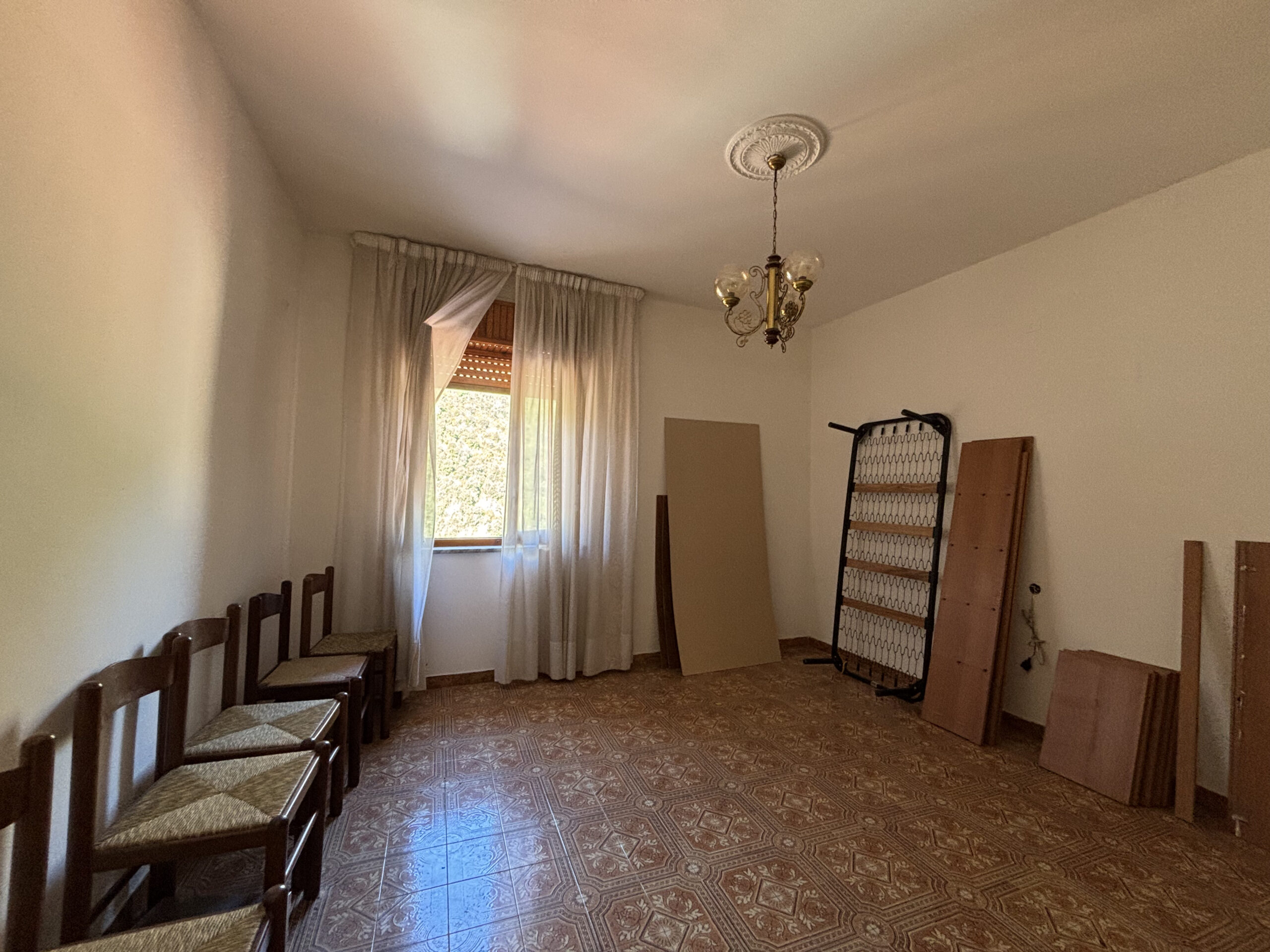 Orsomarso development - House to be renovated, Additional building, Basement, Close to Pollino Rafting.