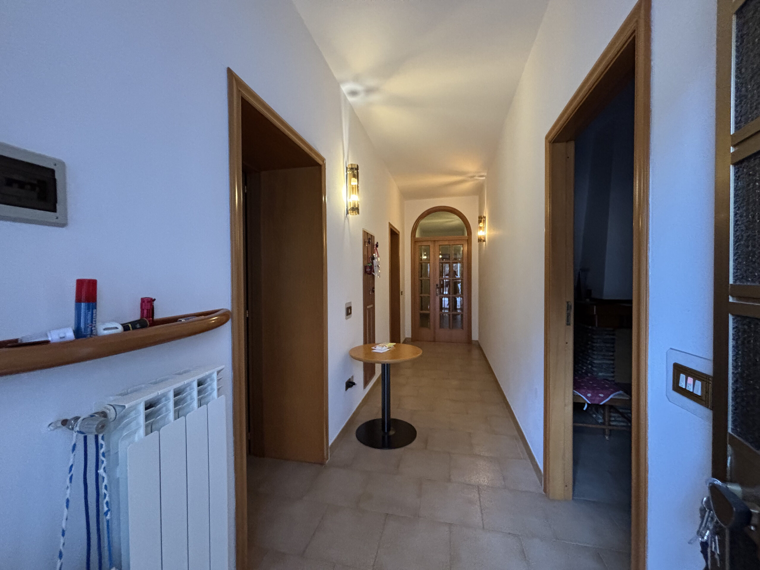 Villa 200m² Lauria Pecorone - Plot 4000m², 2 Kitchens, Fireplaces, Close to Lago Sirino and Pollino.