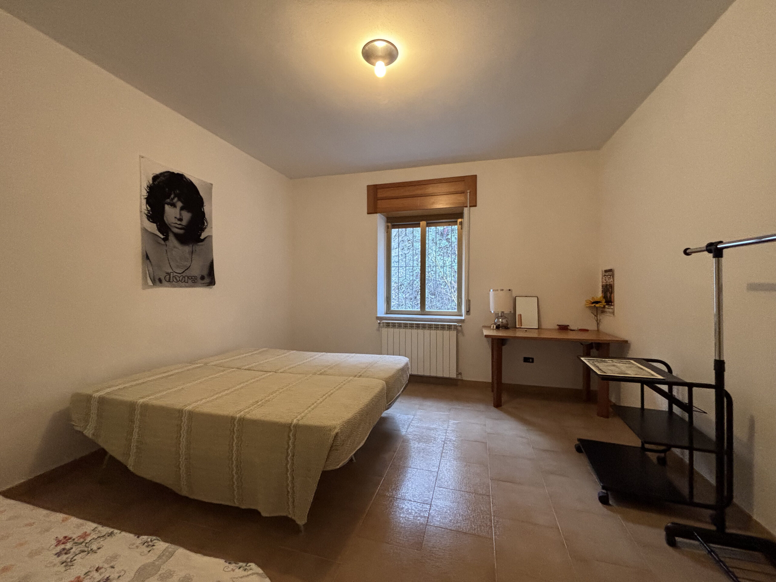 Villa 200m² Lauria Pecorone - Plot 4000m², 2 Kitchens, Fireplaces, Close to Lago Sirino and Pollino.