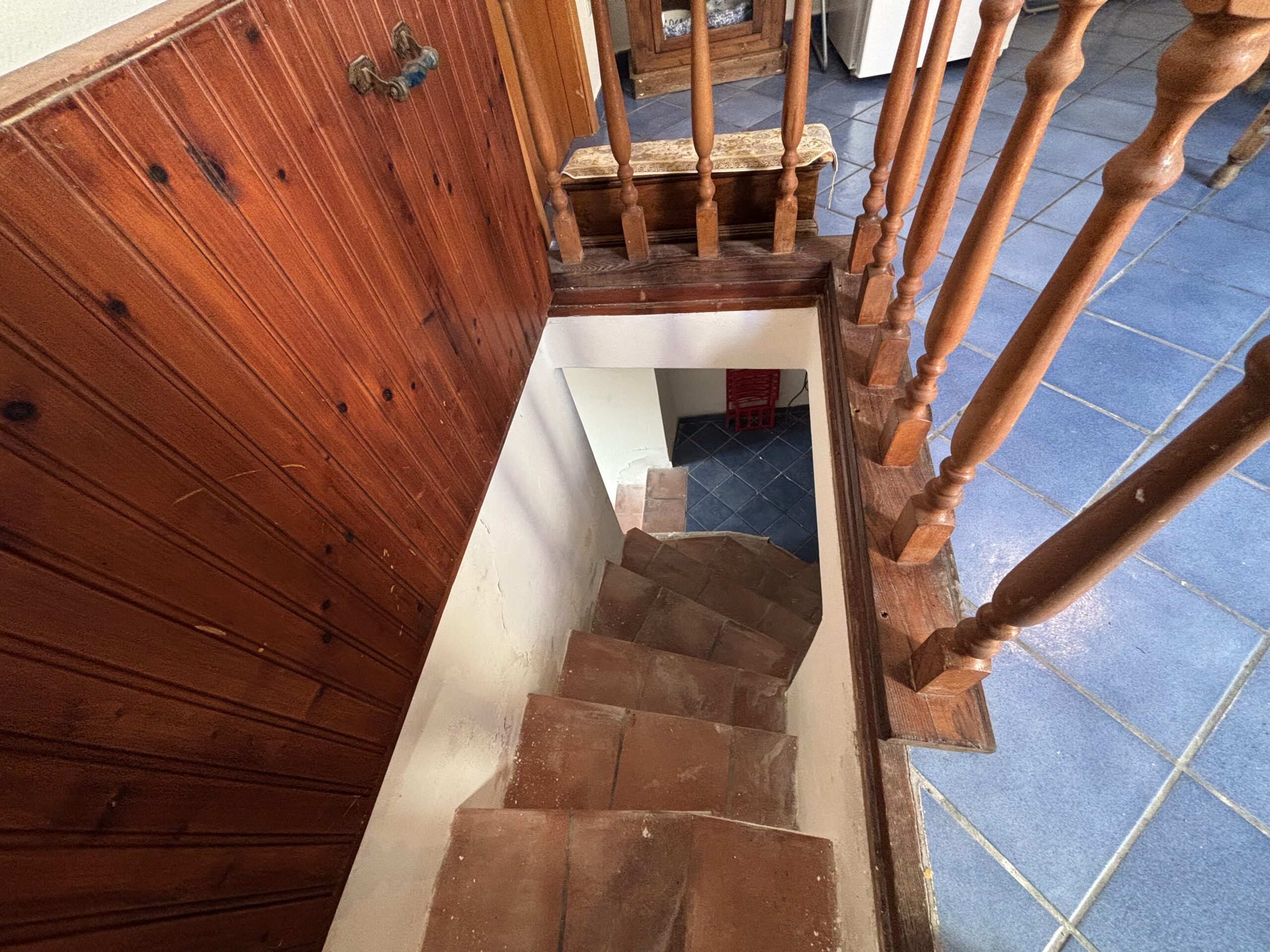 Tortora duplex flat - Medieval Centre, Tyrrhenian Sea view, Investment.