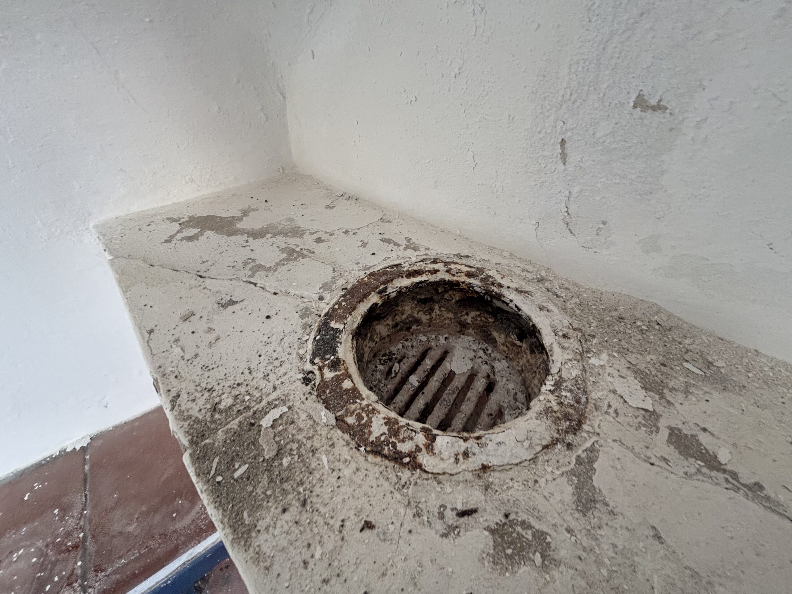 Tortora duplex flat - Medieval Centre, Tyrrhenian Sea view, Investment.