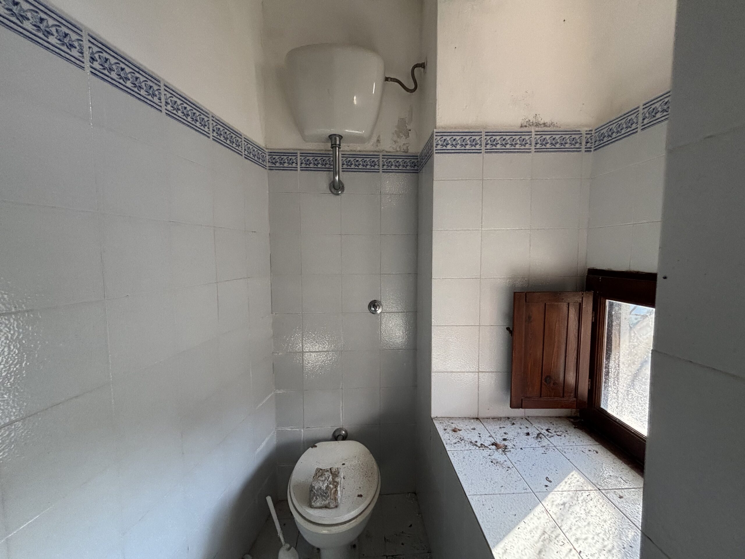 Tortora duplex flat - Medieval Centre, Tyrrhenian Sea view, Investment.