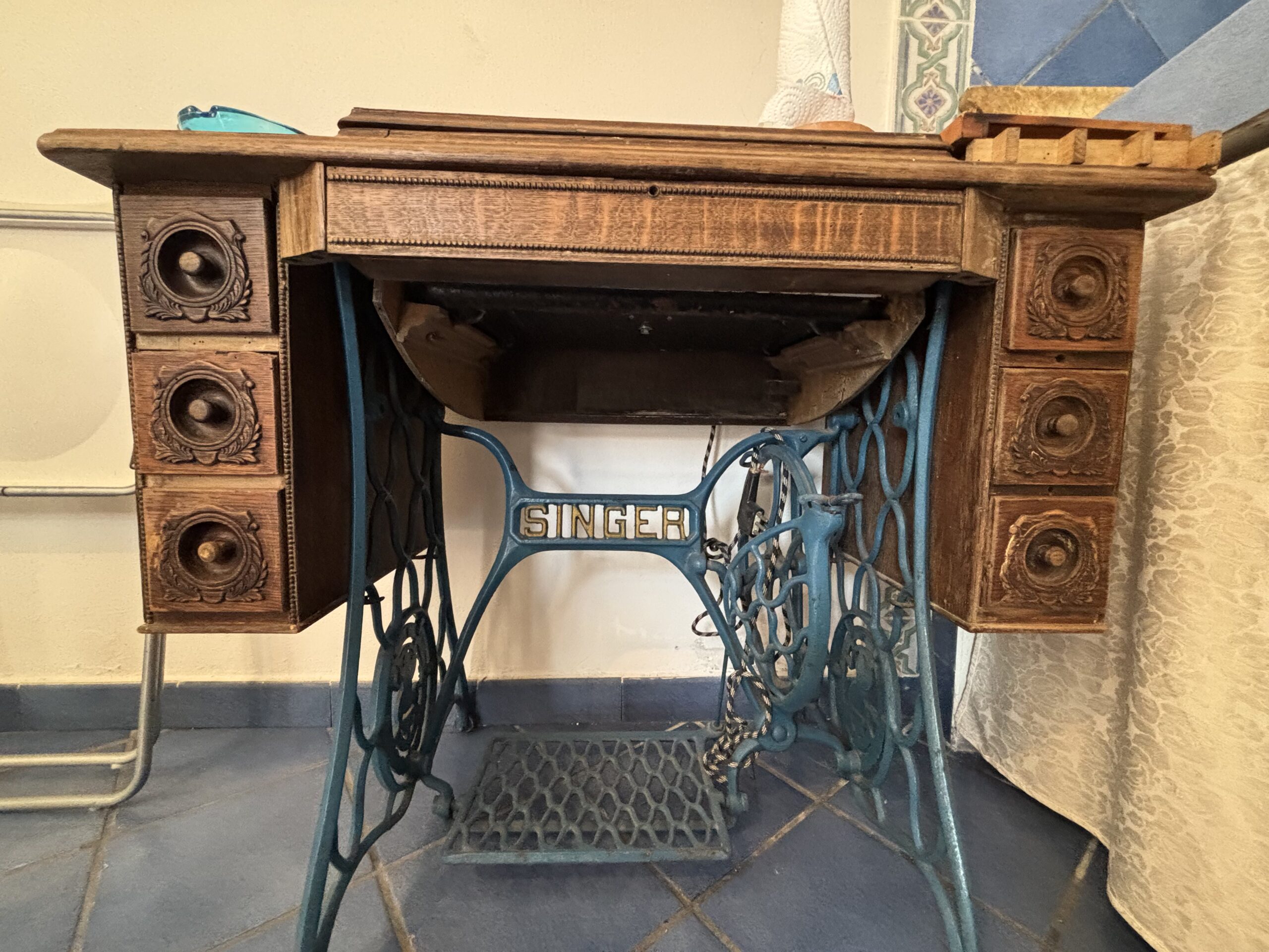 Tortora duplex flat - Medieval Centre, Tyrrhenian Sea view, Investment.