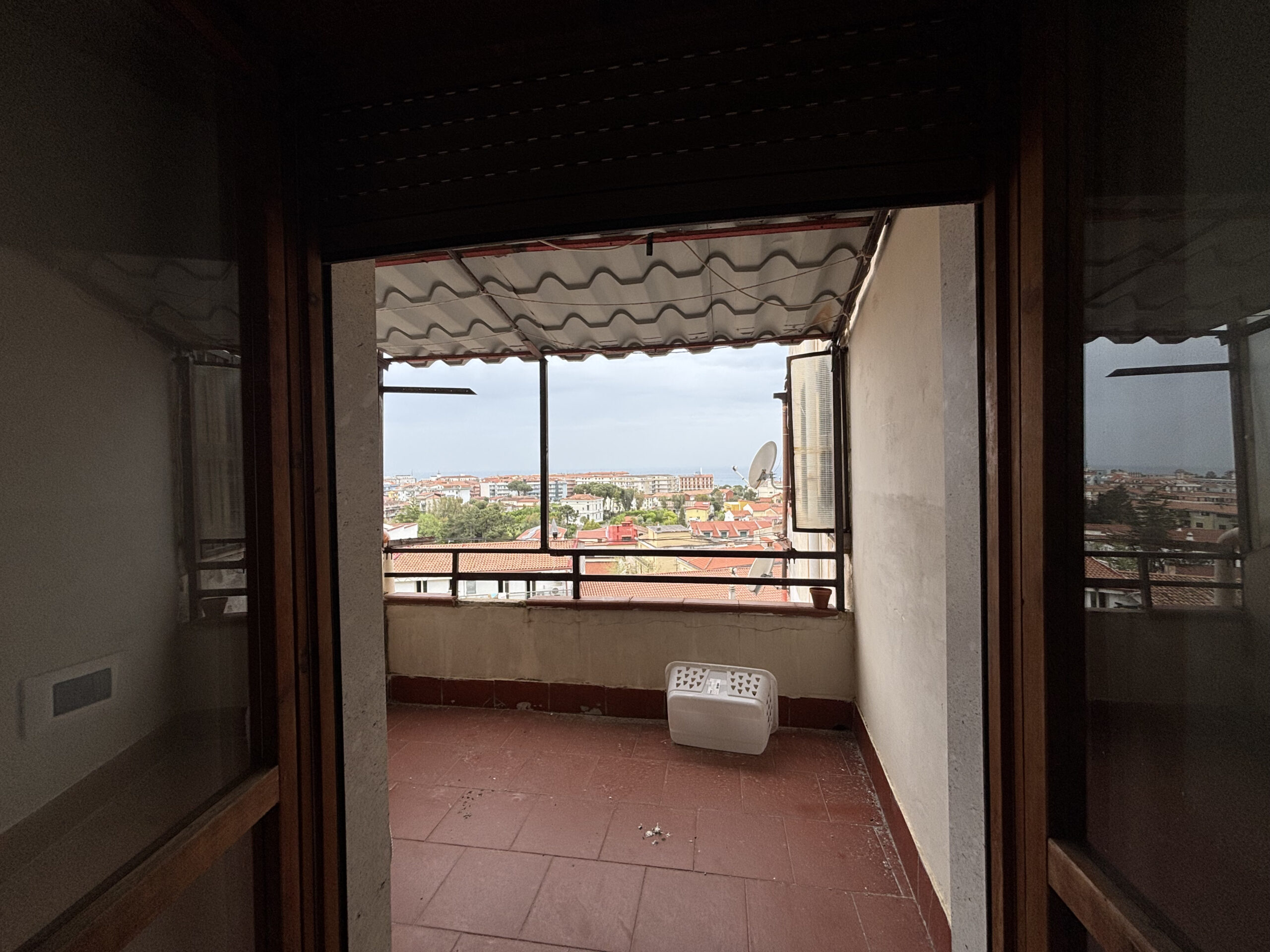 Apartment Scalea Monticello - 400m from the Beach, Sea View, 2 Bedroom Investment.