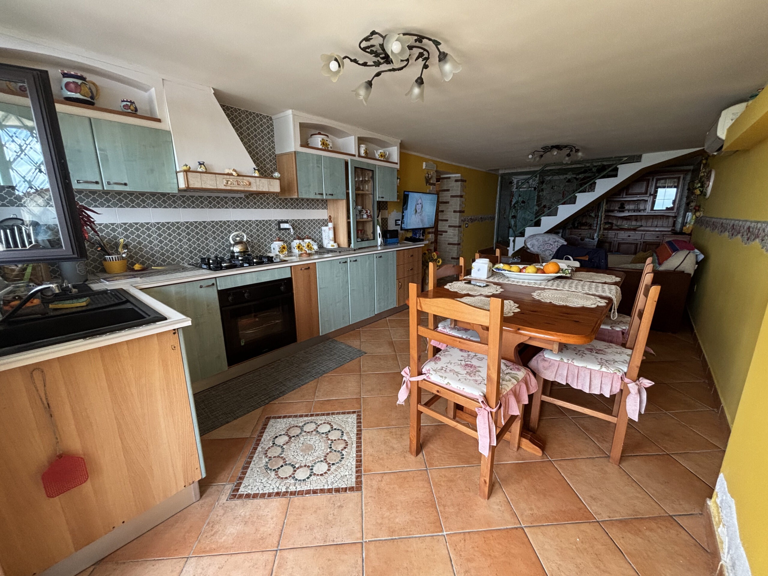 Apartment Maierà 7km from the Sea - Two Independent Apartments, View of the Cedar Riviera, Two Kitchens.