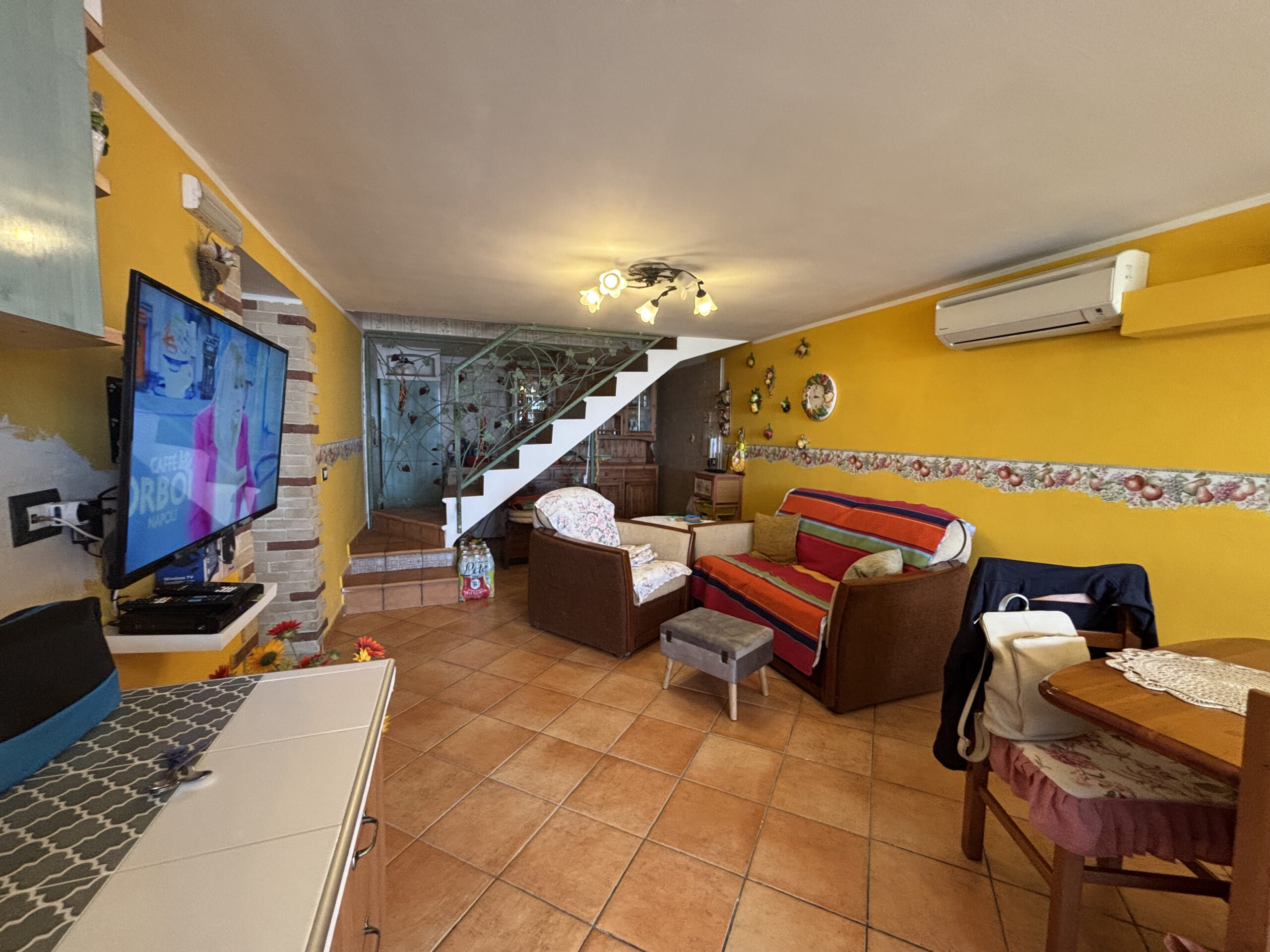 Apartment Maierà 7km from the Sea - Two Independent Apartments, View of the Cedar Riviera, Two Kitchens.