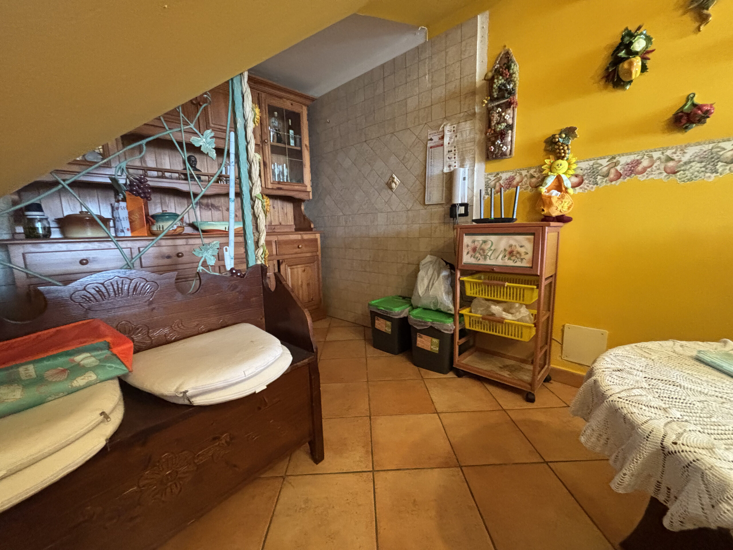 Apartment Maierà 7km from the Sea - Two Independent Apartments, View of the Cedar Riviera, Two Kitchens.