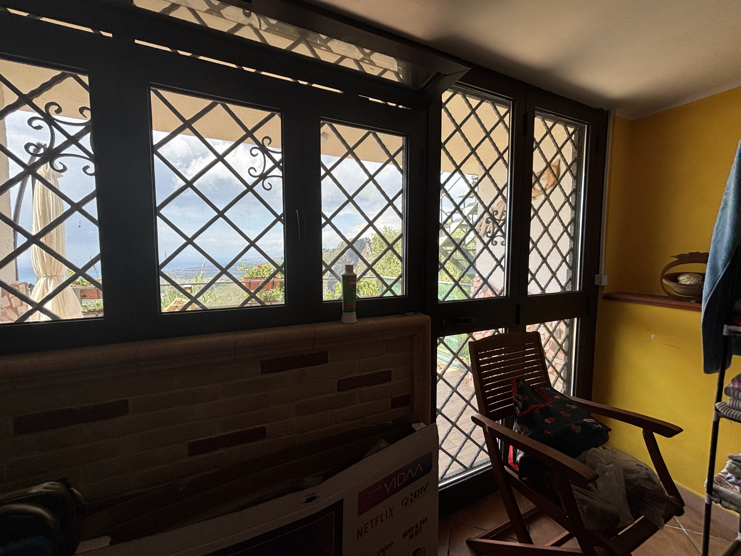 Apartment Maierà 7km from the Sea - Two Independent Apartments, View of the Cedar Riviera, Two Kitchens.