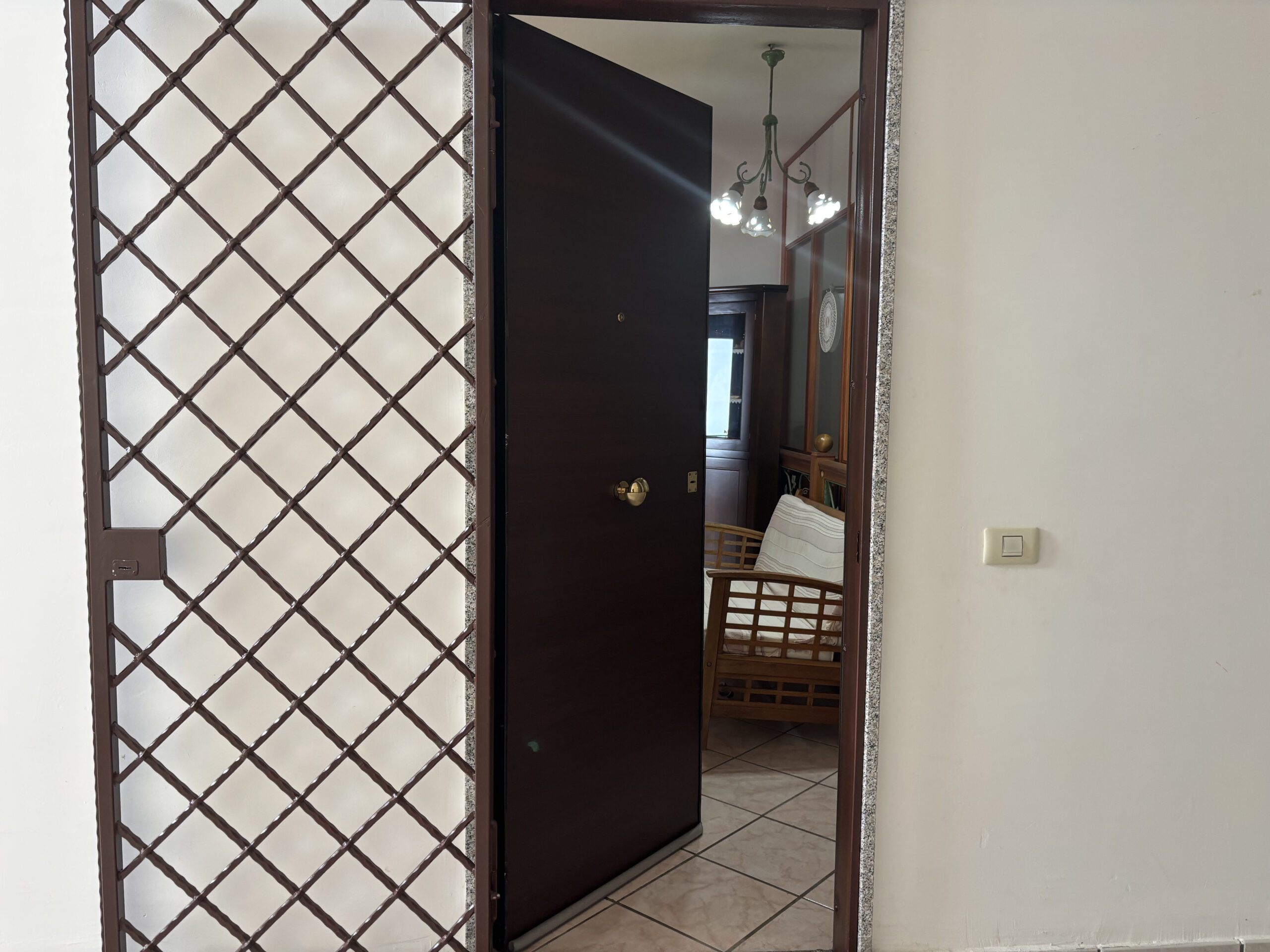 Apartment Maierà 7km from the Sea - Two Independent Apartments, View of the Cedar Riviera, Two Kitchens.