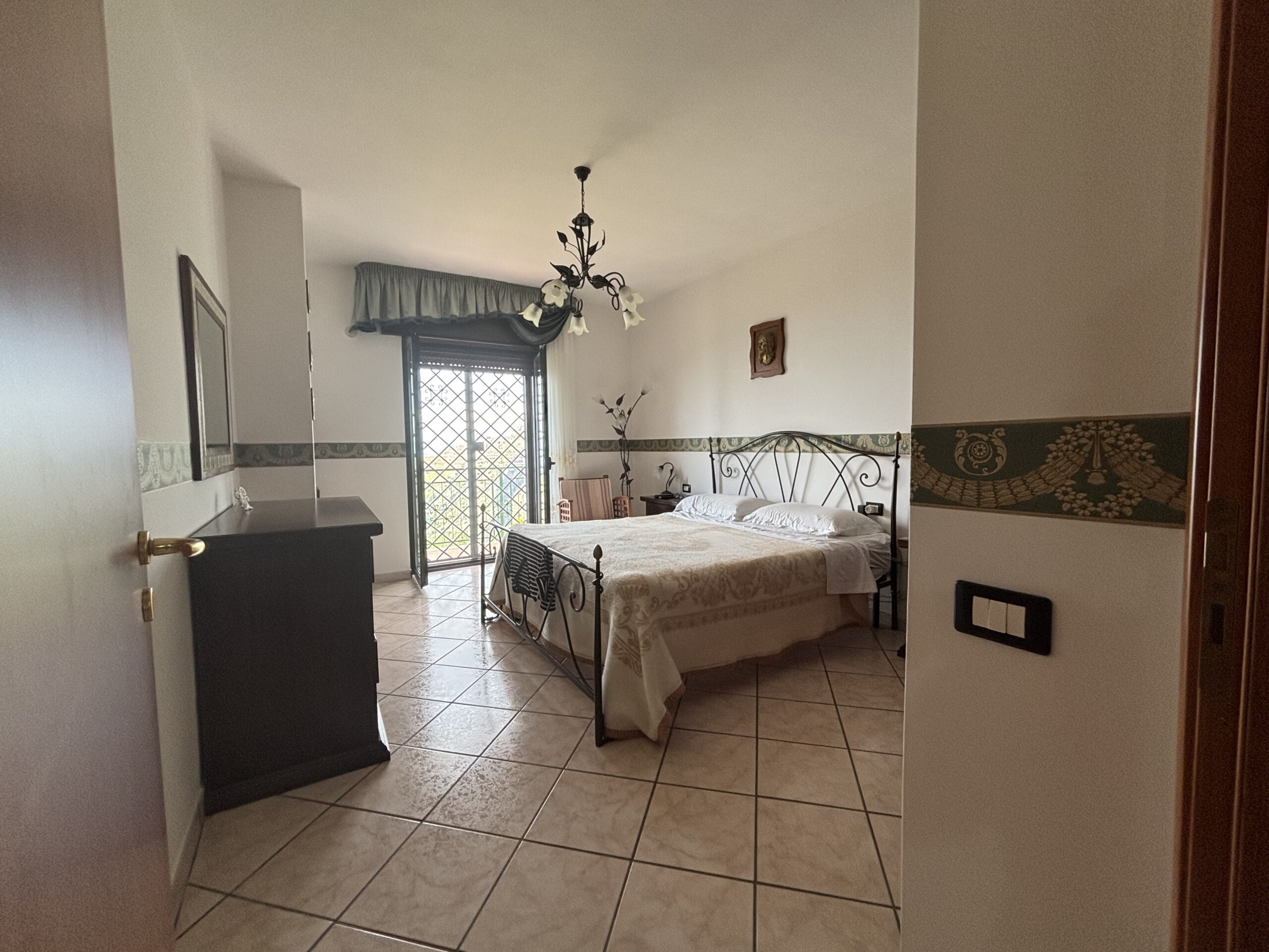 Apartment Maierà 7km from the Sea - Two Independent Apartments, View of the Cedar Riviera, Two Kitchens.