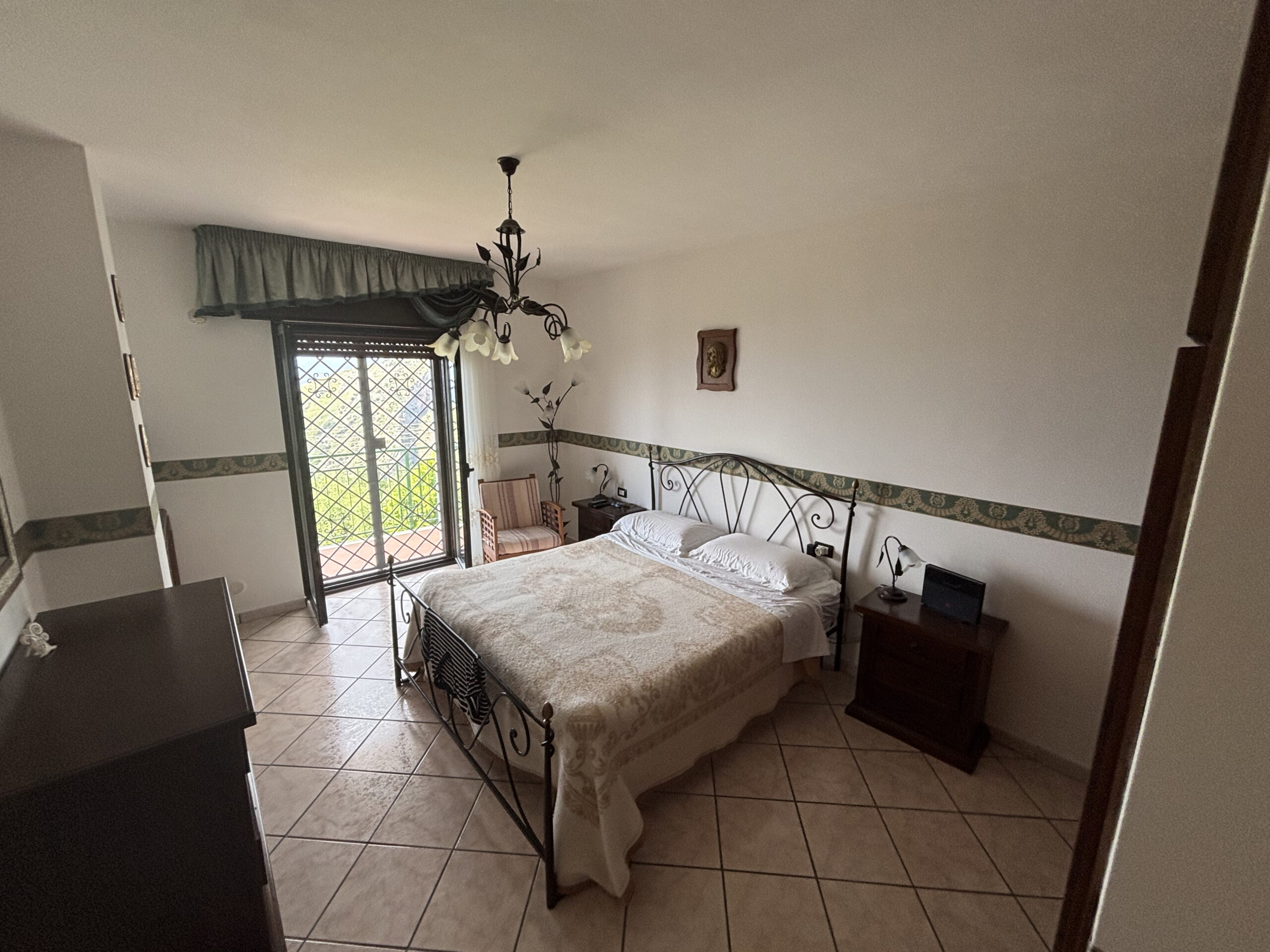 Apartment Maierà 7km from the Sea - Two Independent Apartments, View of the Cedar Riviera, Two Kitchens.