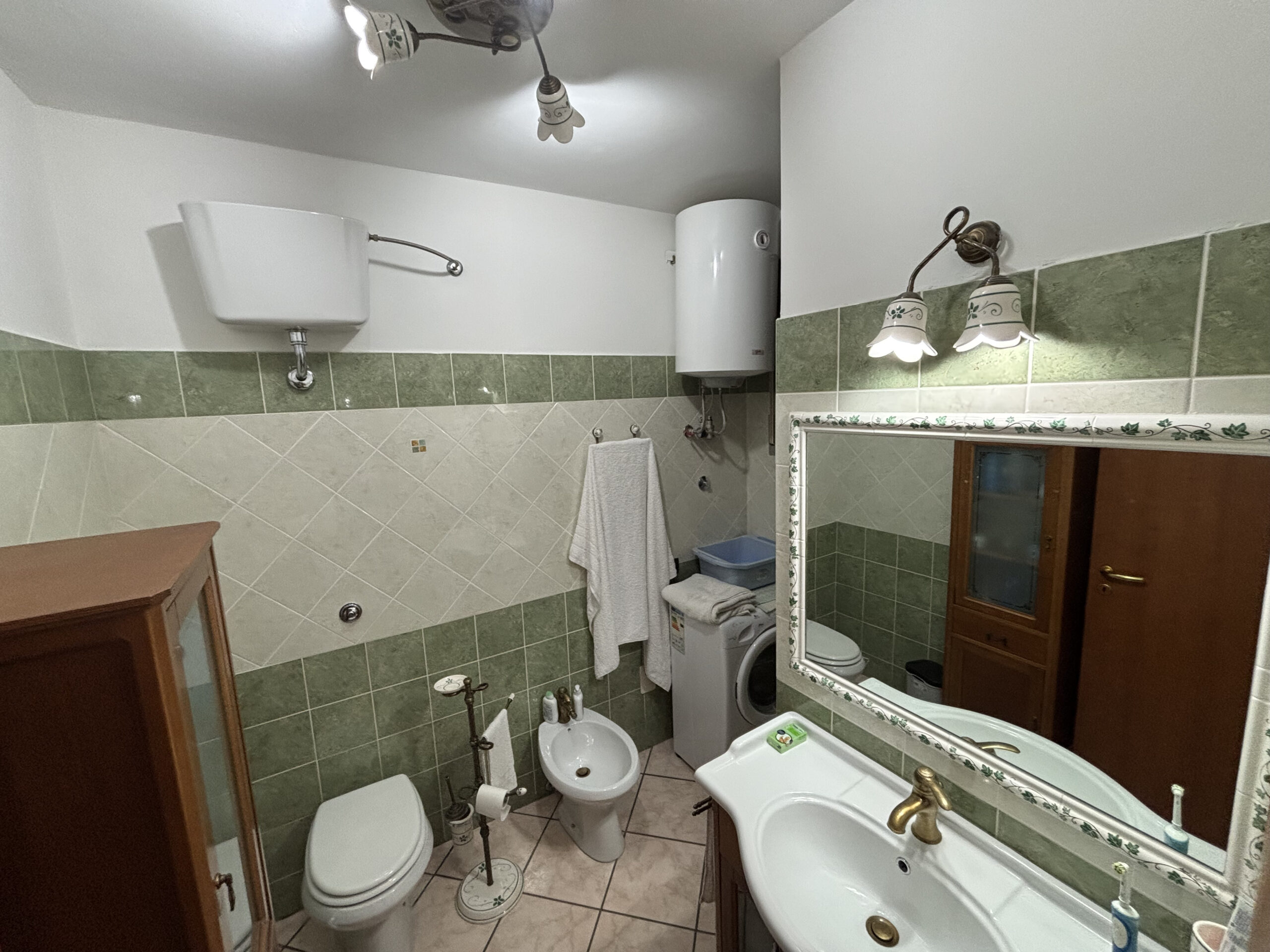 Apartment Maierà 7km from the Sea - Two Independent Apartments, View of the Cedar Riviera, Two Kitchens.