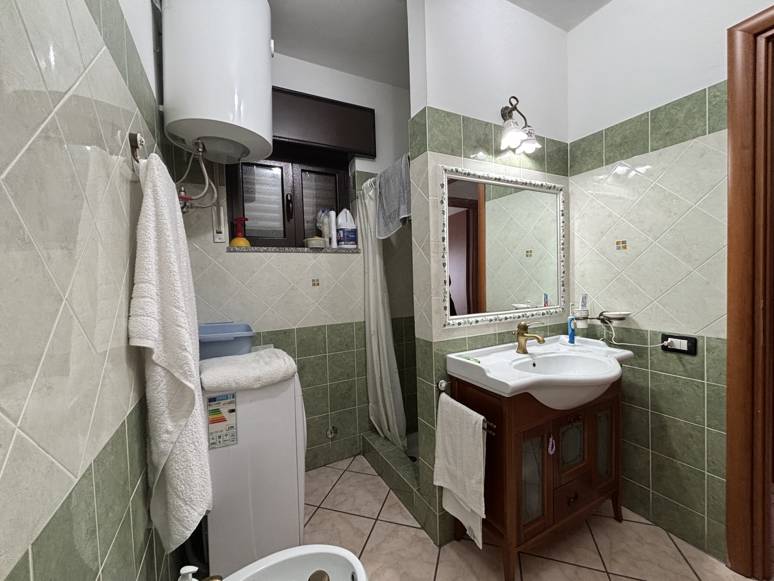 Apartment Maierà 7km from the Sea - Two Independent Apartments, View of the Cedar Riviera, Two Kitchens.