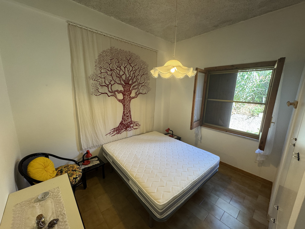 Home in San Lucido - sea view, surrounded by greenery, close to big cities.