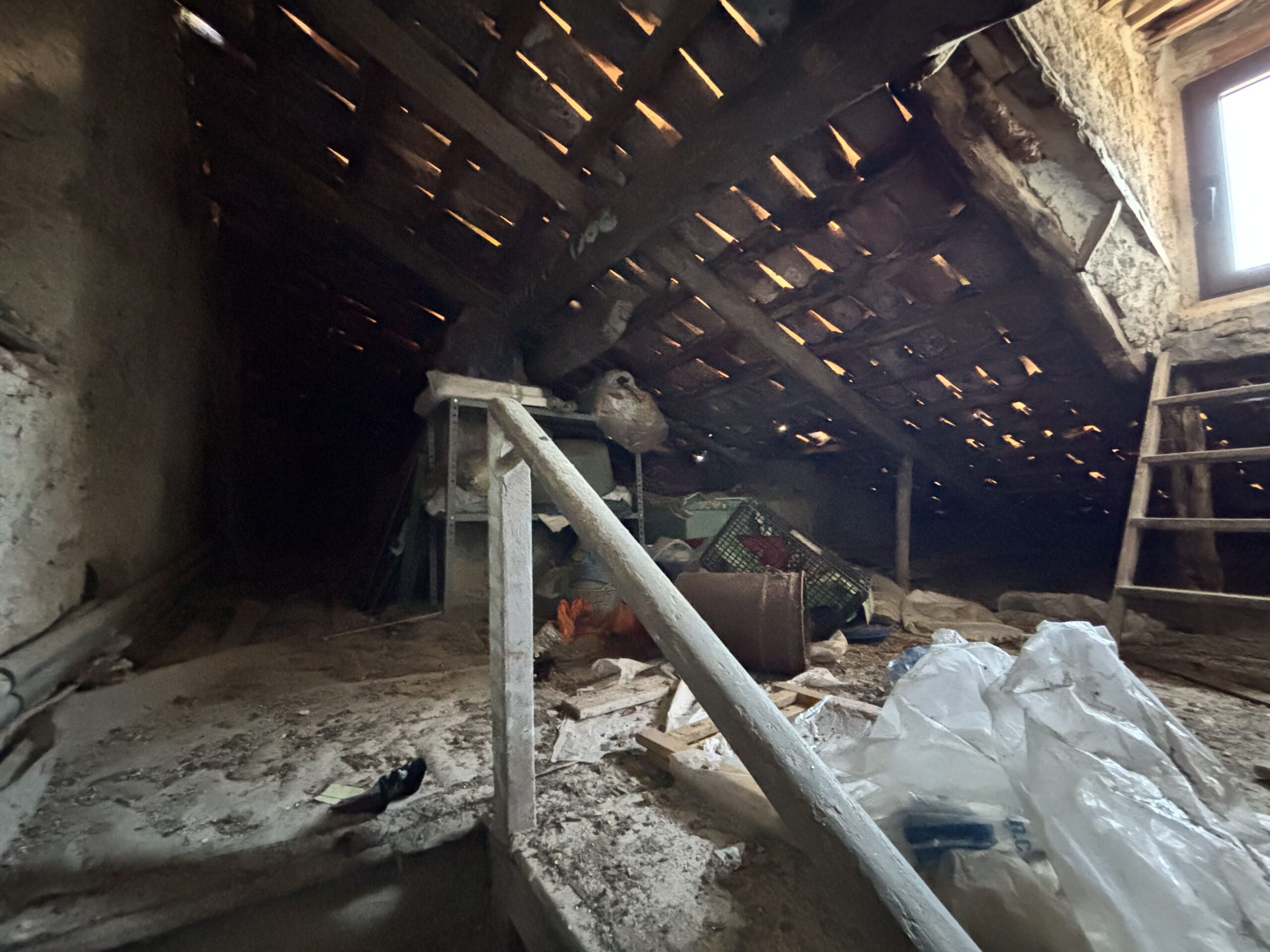 Home to Renovate Lauria - 80m², Garage Carved in Rock, View of Monte Arno Basilicata.