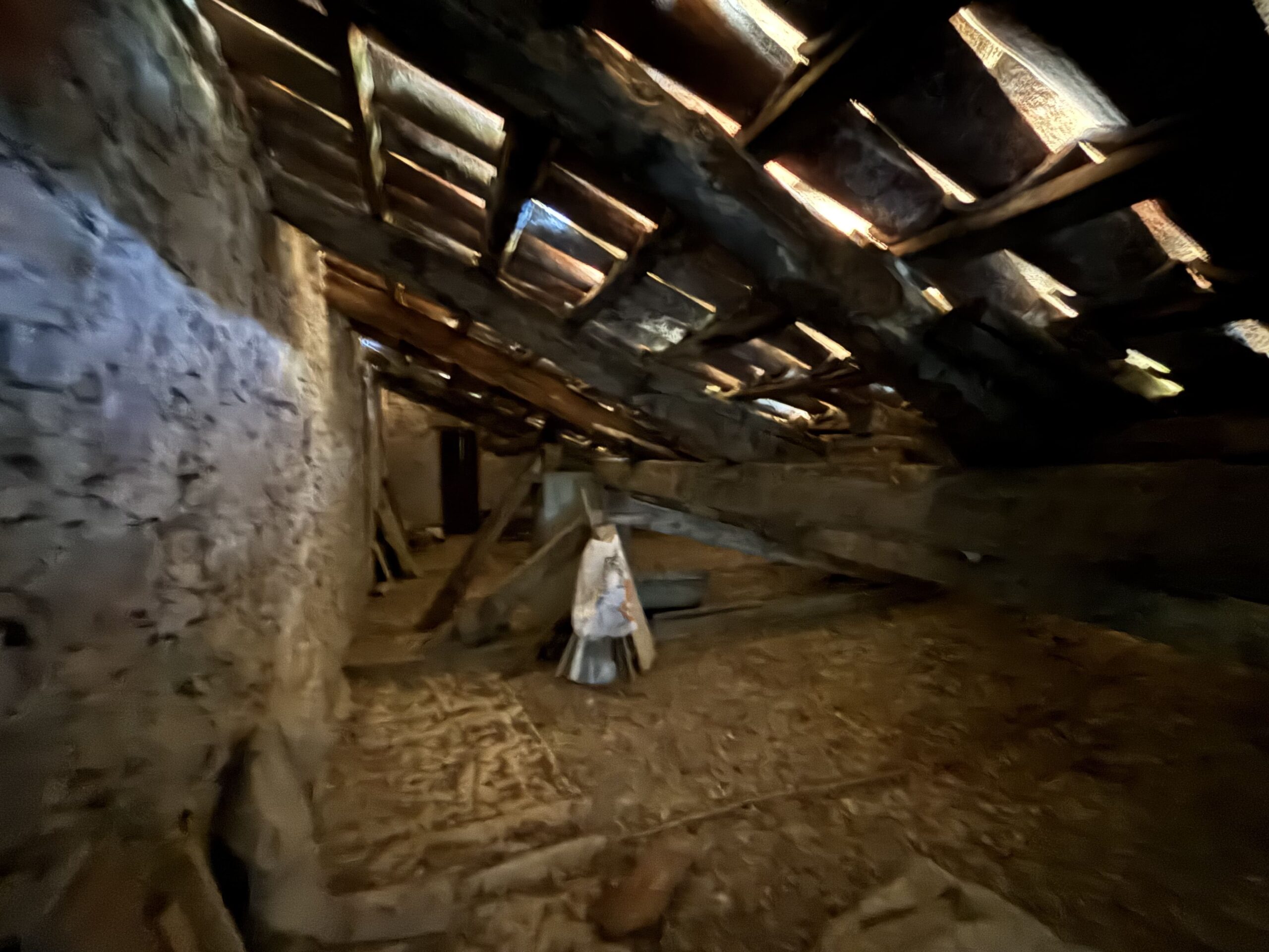 Home to Renovate Lauria - 80m², Garage Carved in Rock, View of Monte Arno Basilicata.