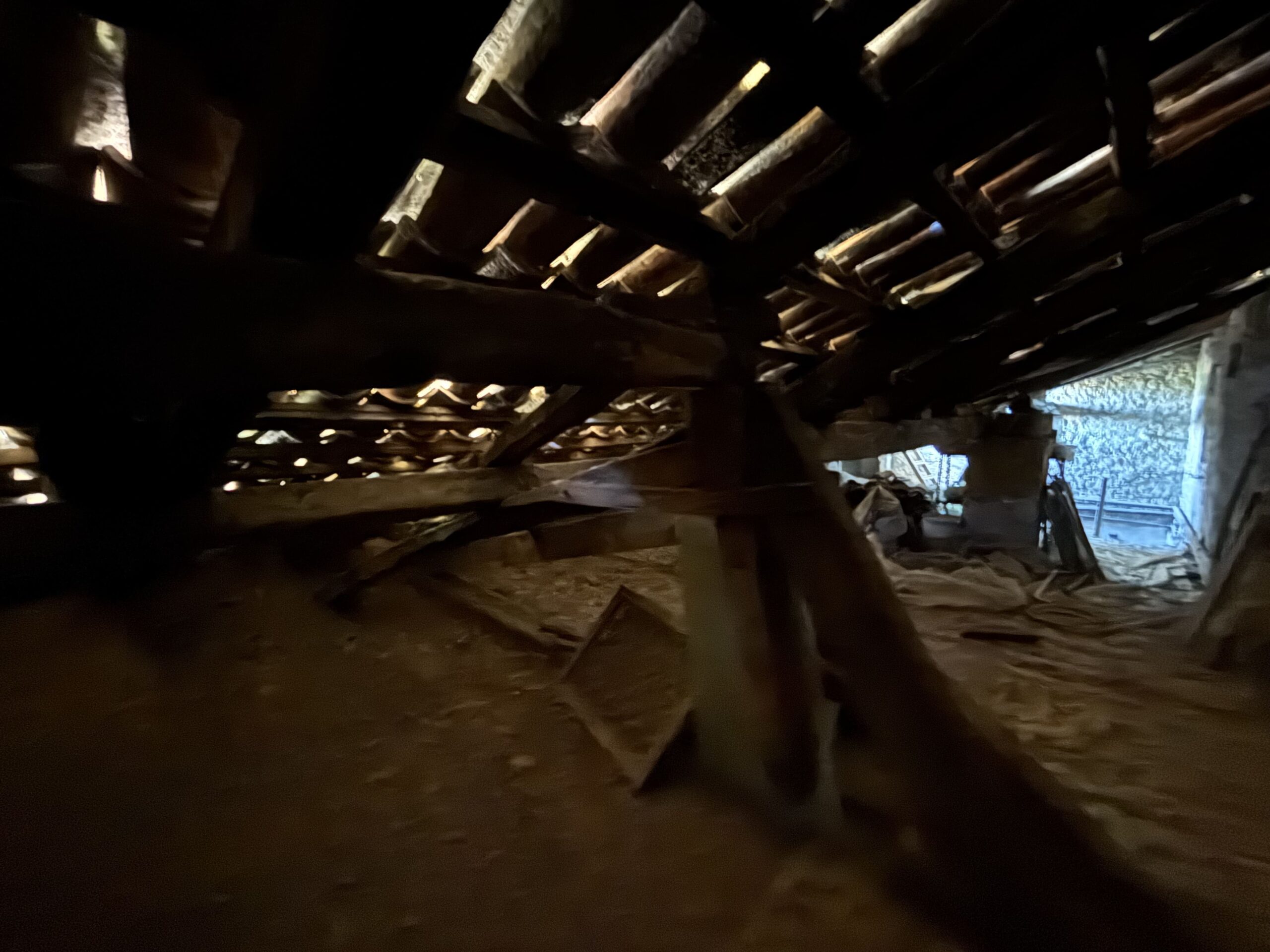 Home to Renovate Lauria - 80m², Garage Carved in Rock, View of Monte Arno Basilicata.