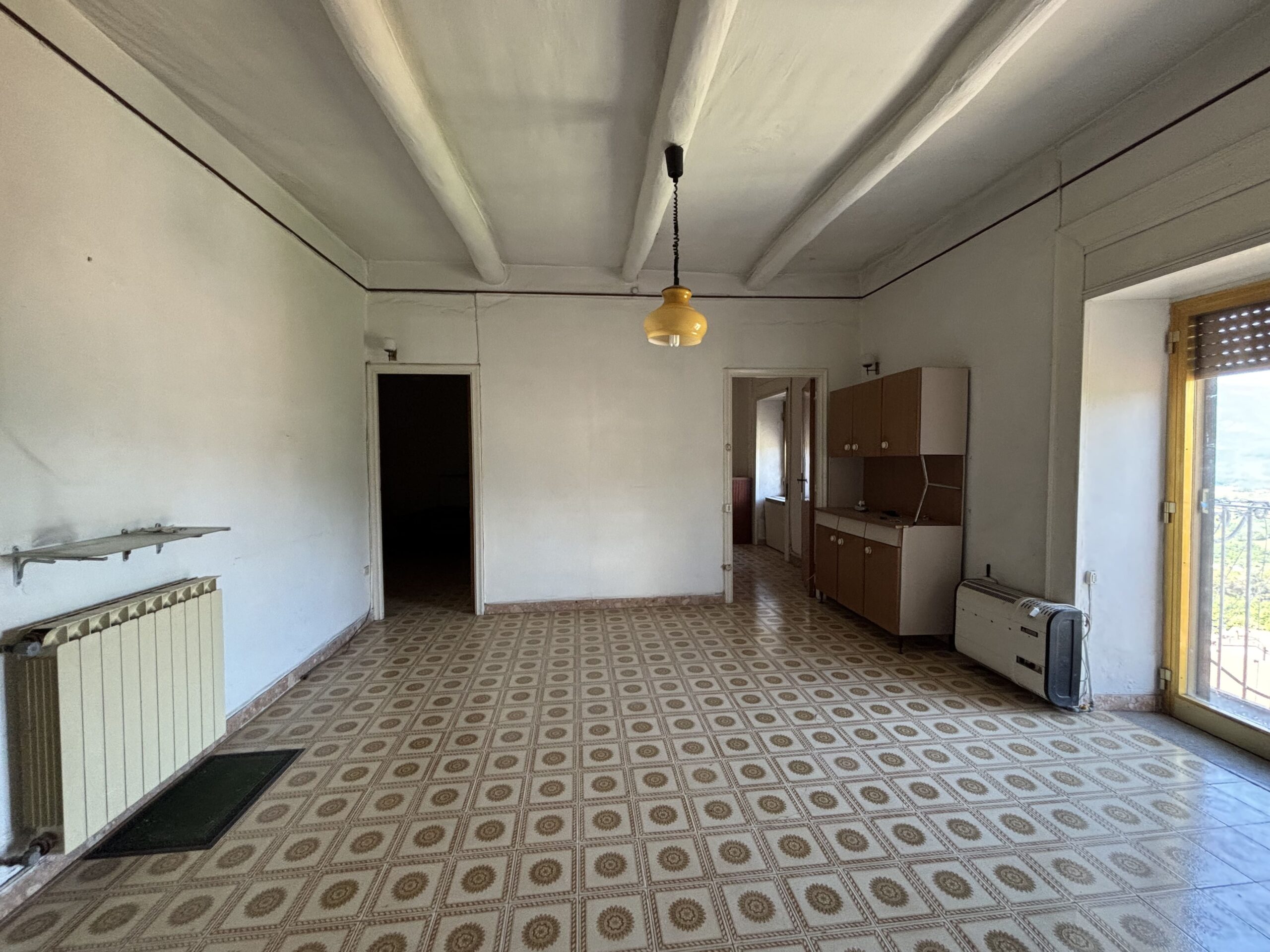 Home to Renovate Lauria - 80m², Garage Carved in Rock, View of Monte Arno Basilicata.