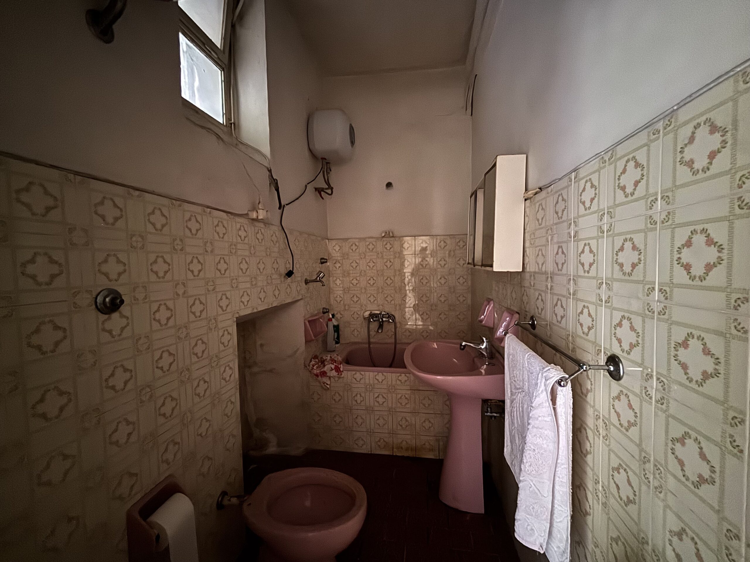 Home to Renovate Lauria - 80m², Garage Carved in Rock, View of Monte Arno Basilicata.