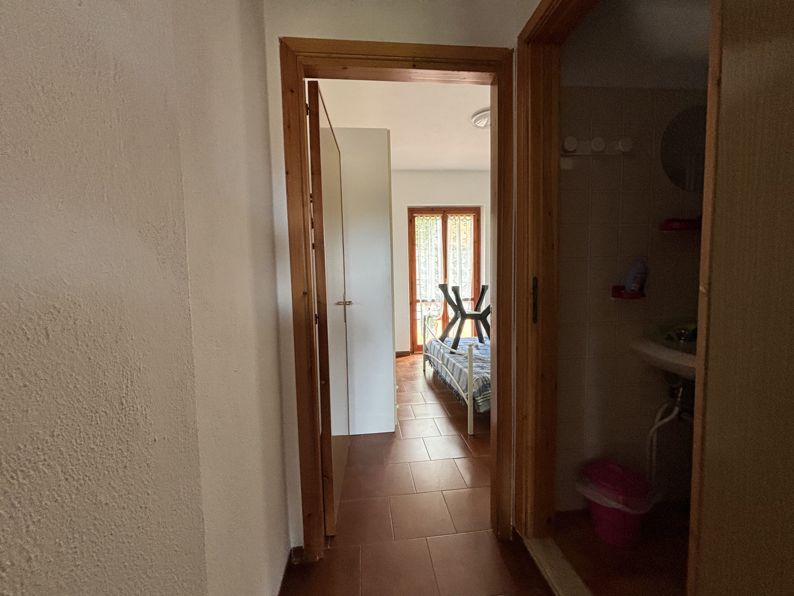 Inwestycyjny Dom Szeregowy Scalea / San Nicola Arcella – Dwa Apartamenty na Wynajem Kalabria