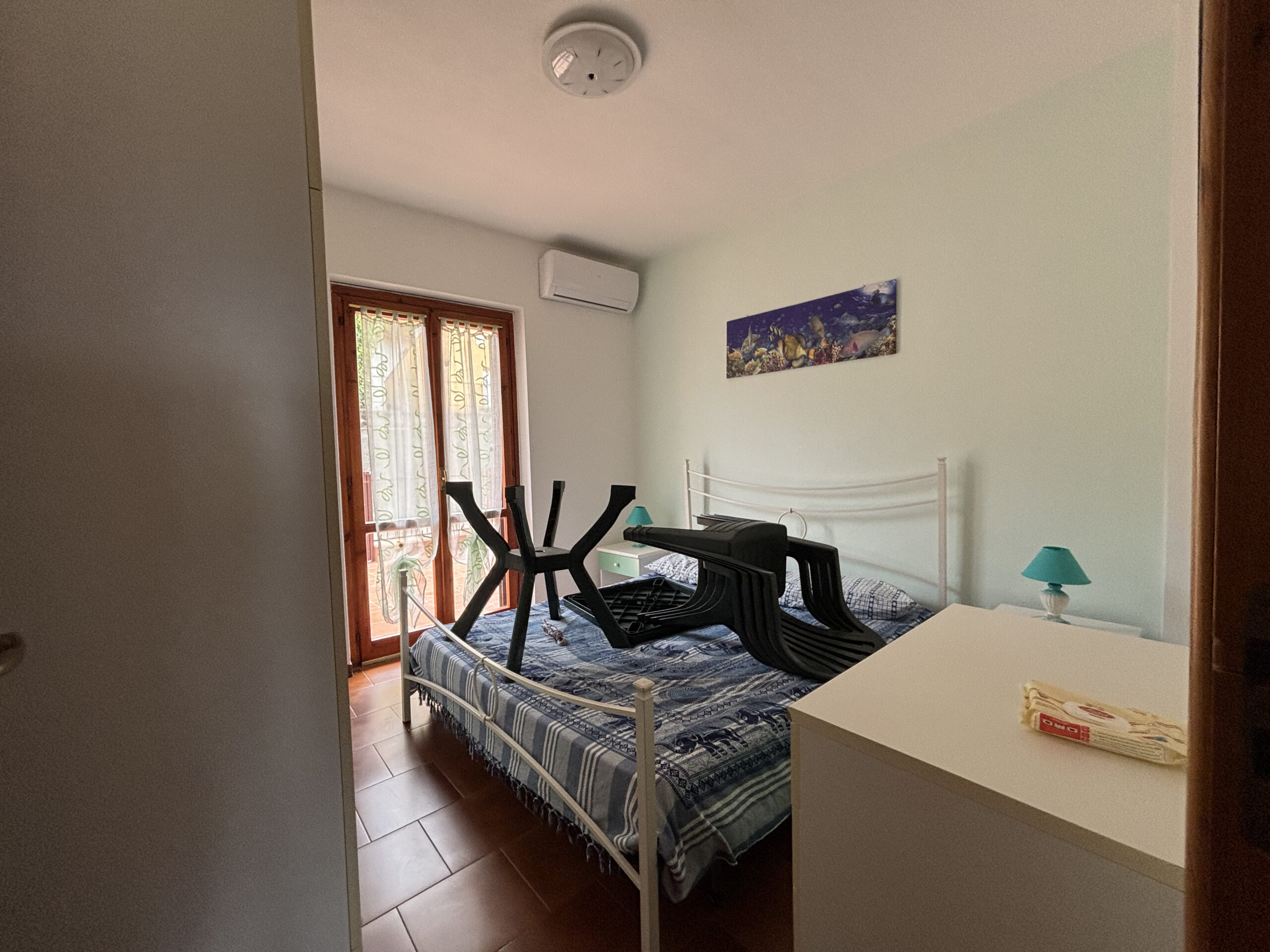 Inwestycyjny Dom Szeregowy Scalea / San Nicola Arcella – Dwa Apartamenty na Wynajem Kalabria