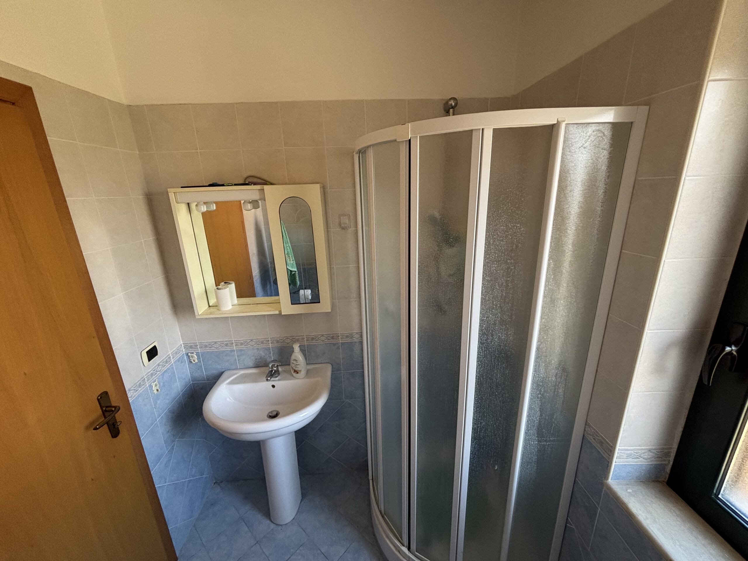 House 140m² Cirella - 100m from the Sea, Garden, 3 Bedrooms and View of the Ruins of Antica Cirella.