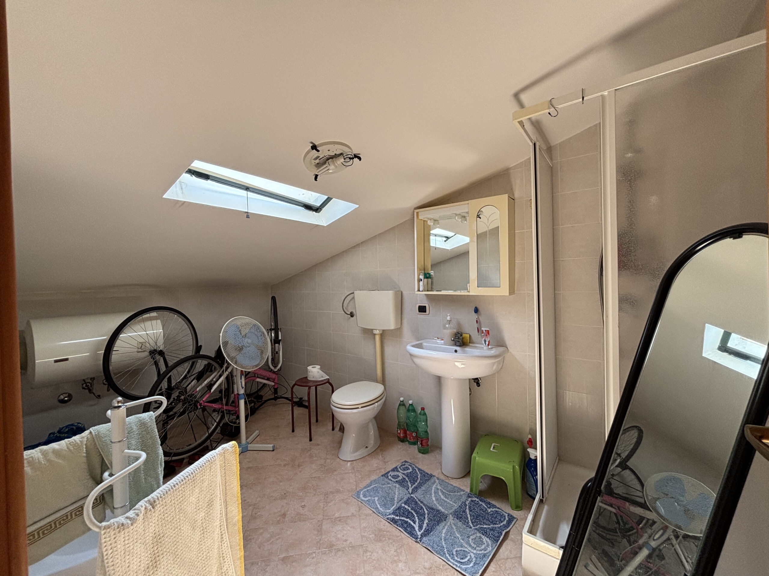 House 140m² Cirella - 100m from the Sea, Garden, 3 Bedrooms and View of the Ruins of Antica Cirella.