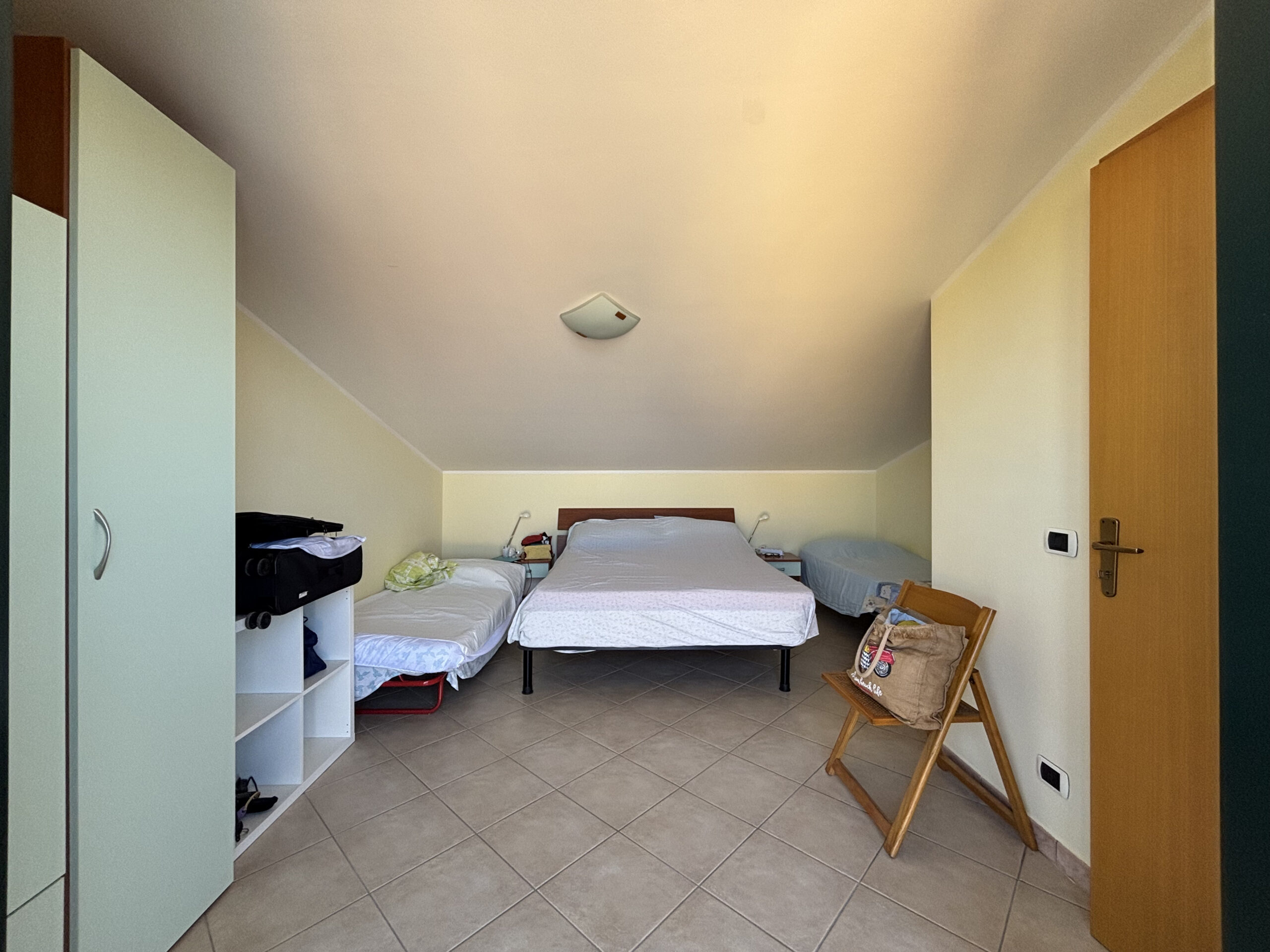 House 140m² Cirella - 100m from the Sea, Garden, 3 Bedrooms and View of the Ruins of Antica Cirella.