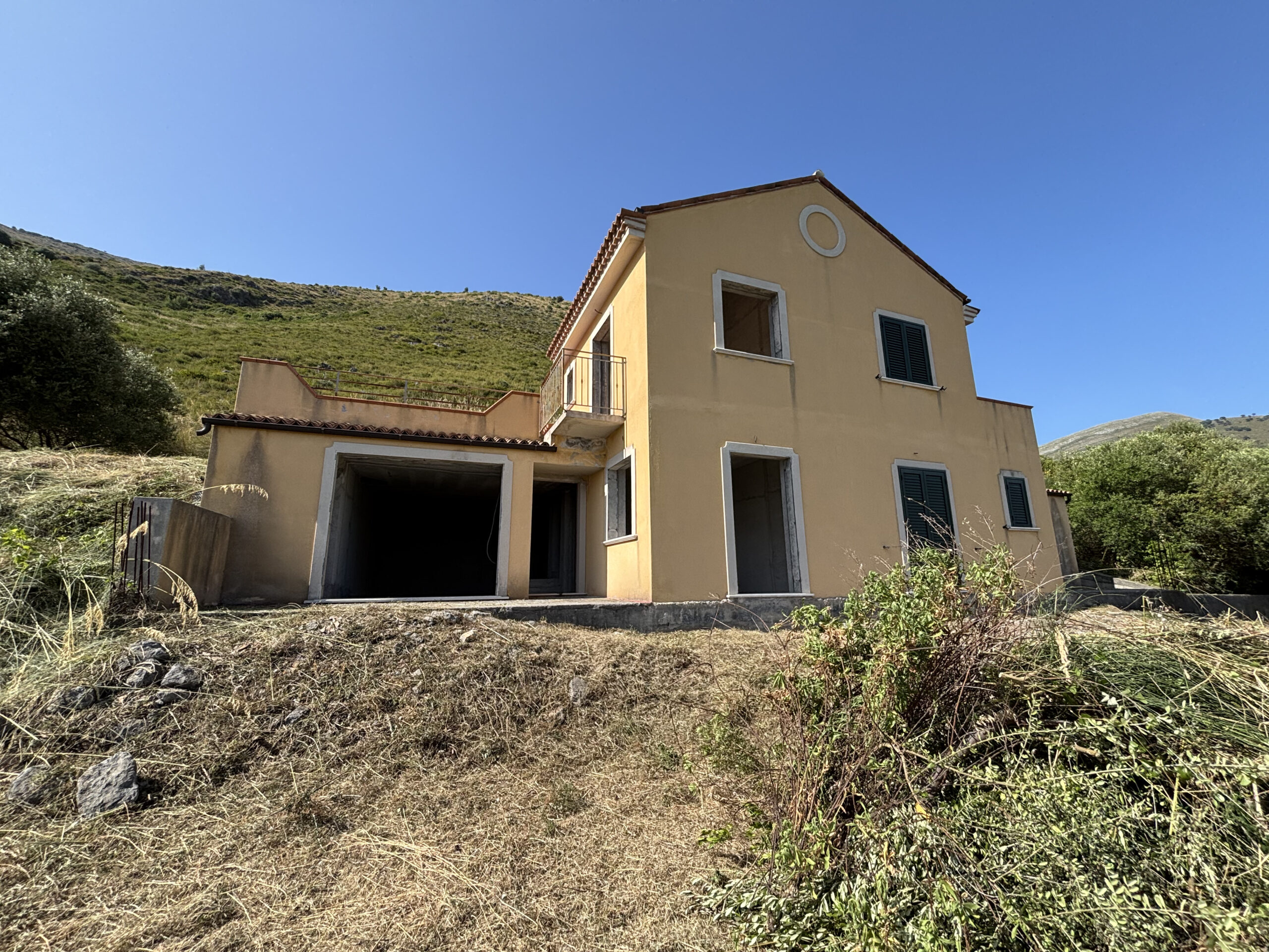 Villa Bifamiliare Castrocucco Maratea - Raw State, View of Dino Island, Potential for a Pool.