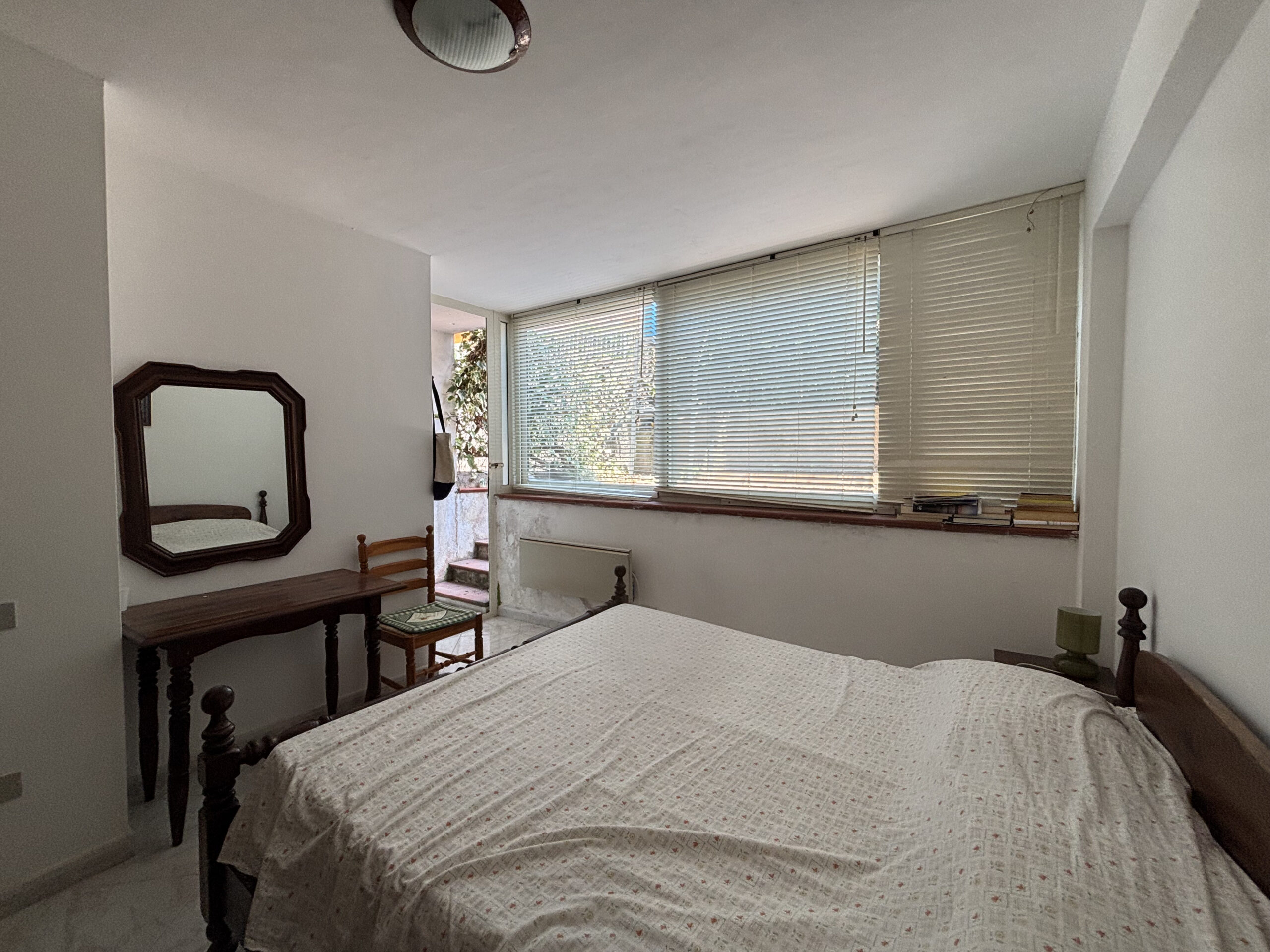 Segmented Villa 120m² - Terme Luigiane, Close to the Sea, Panoramic Terrace and Two Gardens.