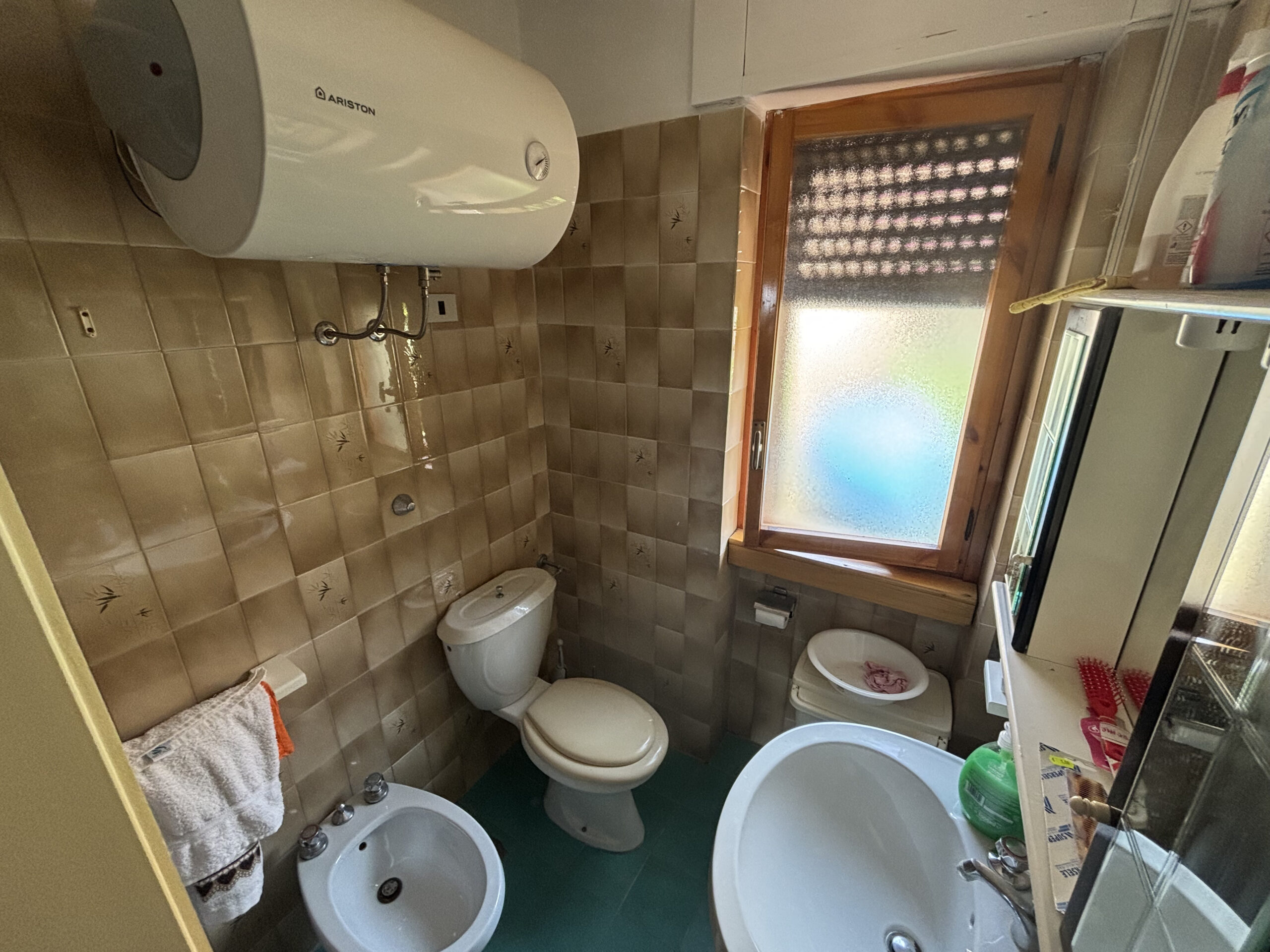 Segmented Villa 120m² - Terme Luigiane, Close to the Sea, Panoramic Terrace and Two Gardens.