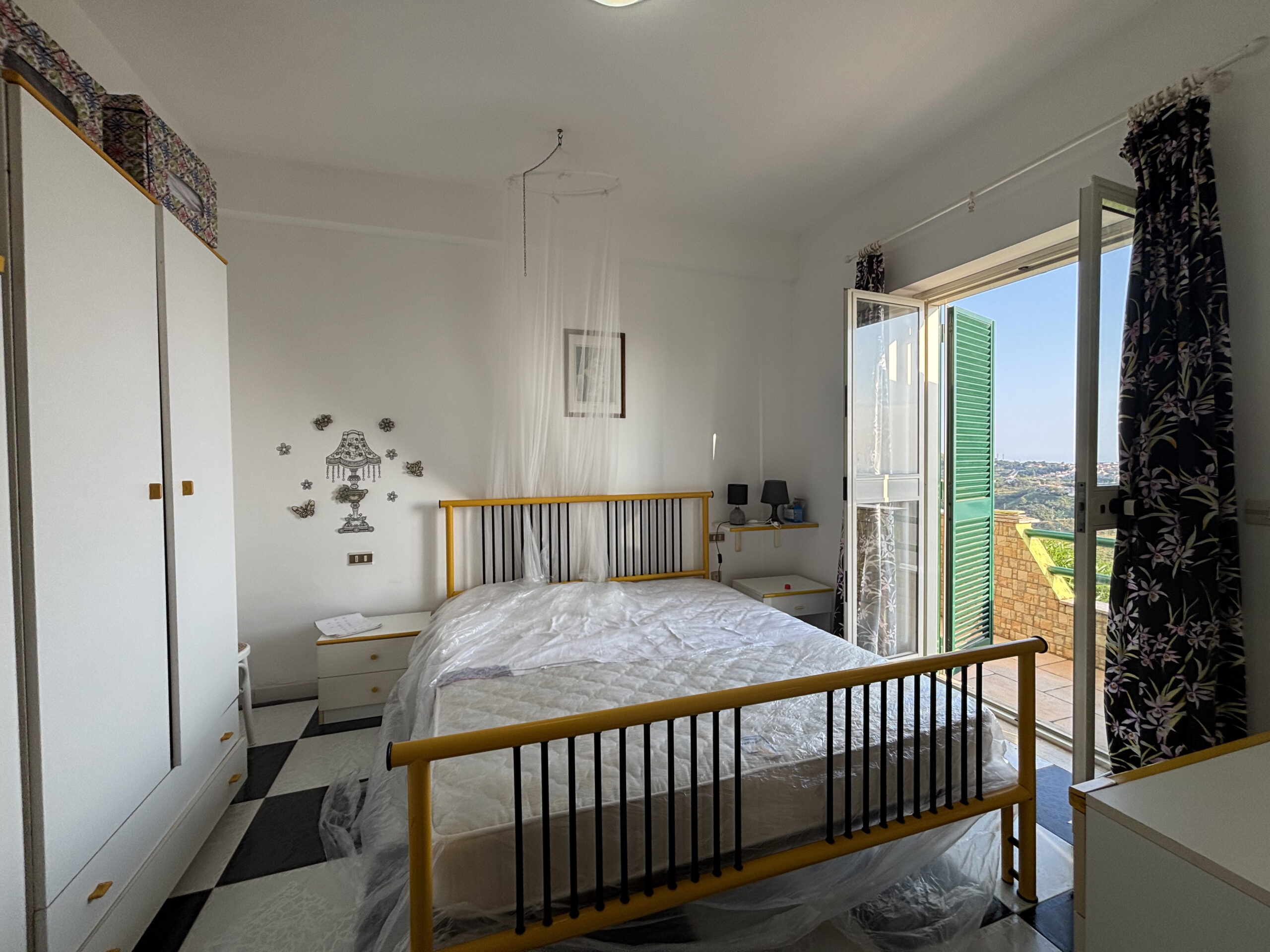 Apartment San Nicola Arcella - Panoramic Terrace with Sea View, 2 Bedrooms and 2 Bathrooms.