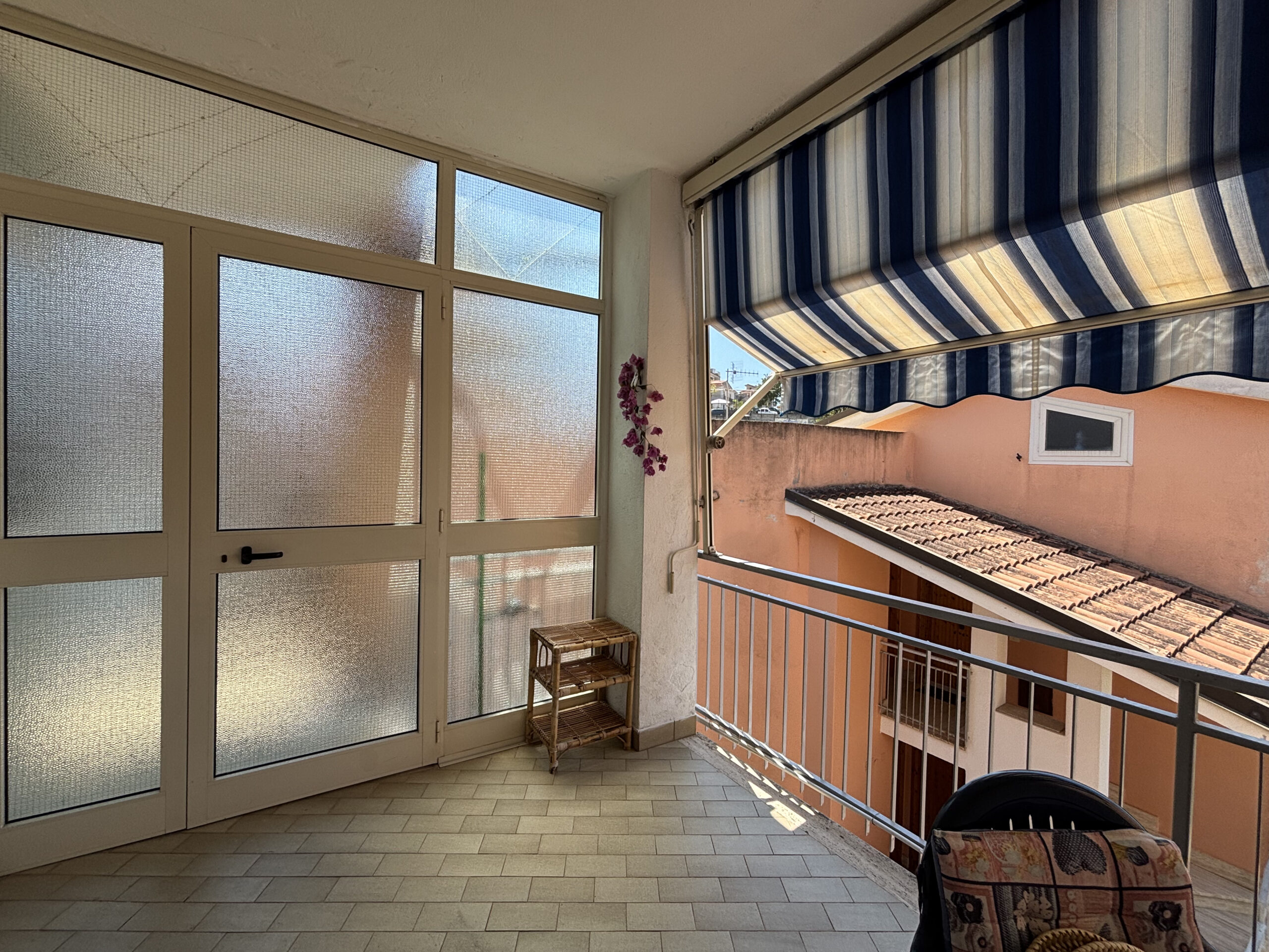 Apartment San Nicola Arcella - Panoramic Terrace with Sea View and Garage with Laundry Function.