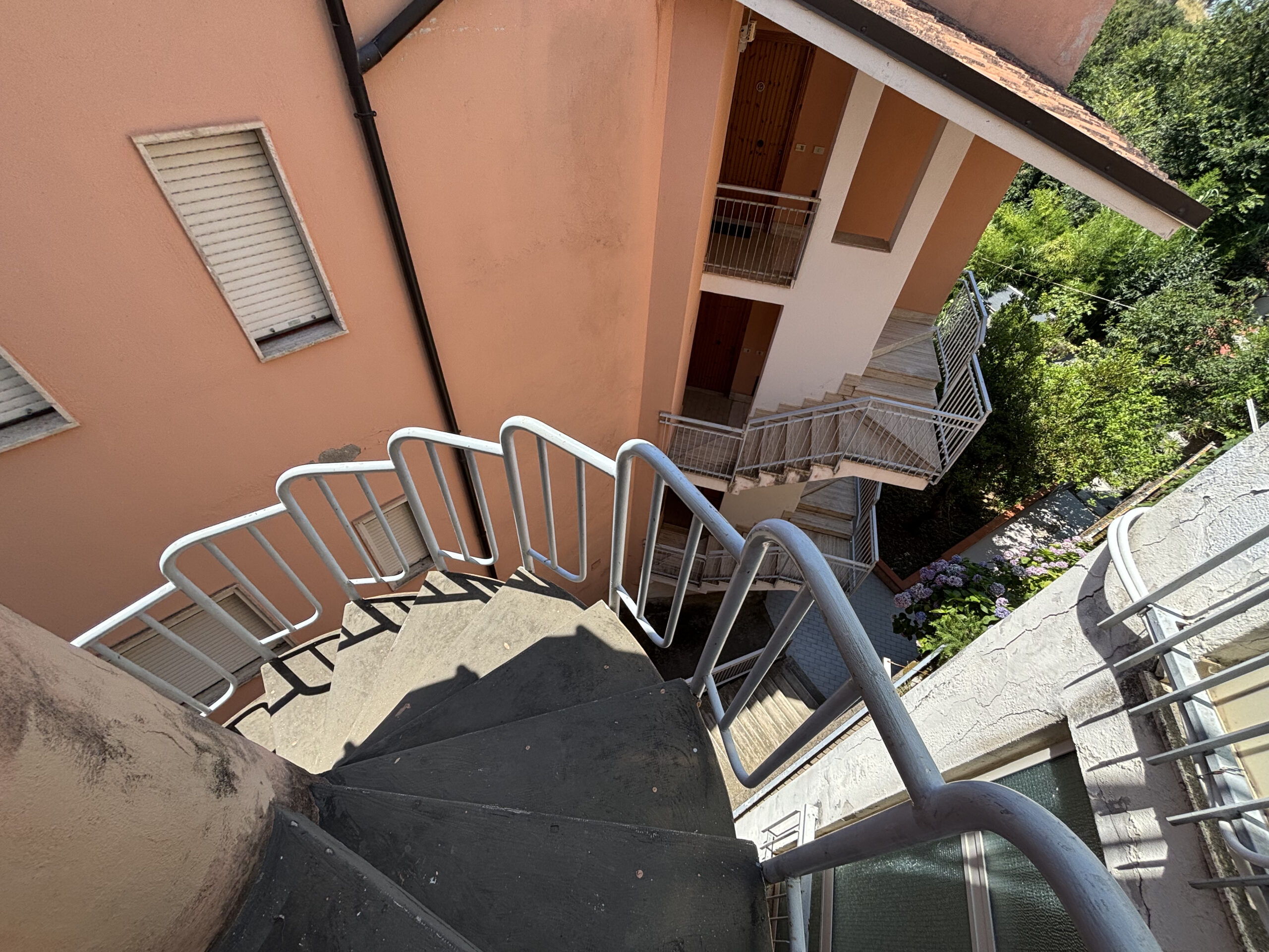 Apartment San Nicola Arcella - Panoramic Terrace with Sea View and Garage with Laundry Function.