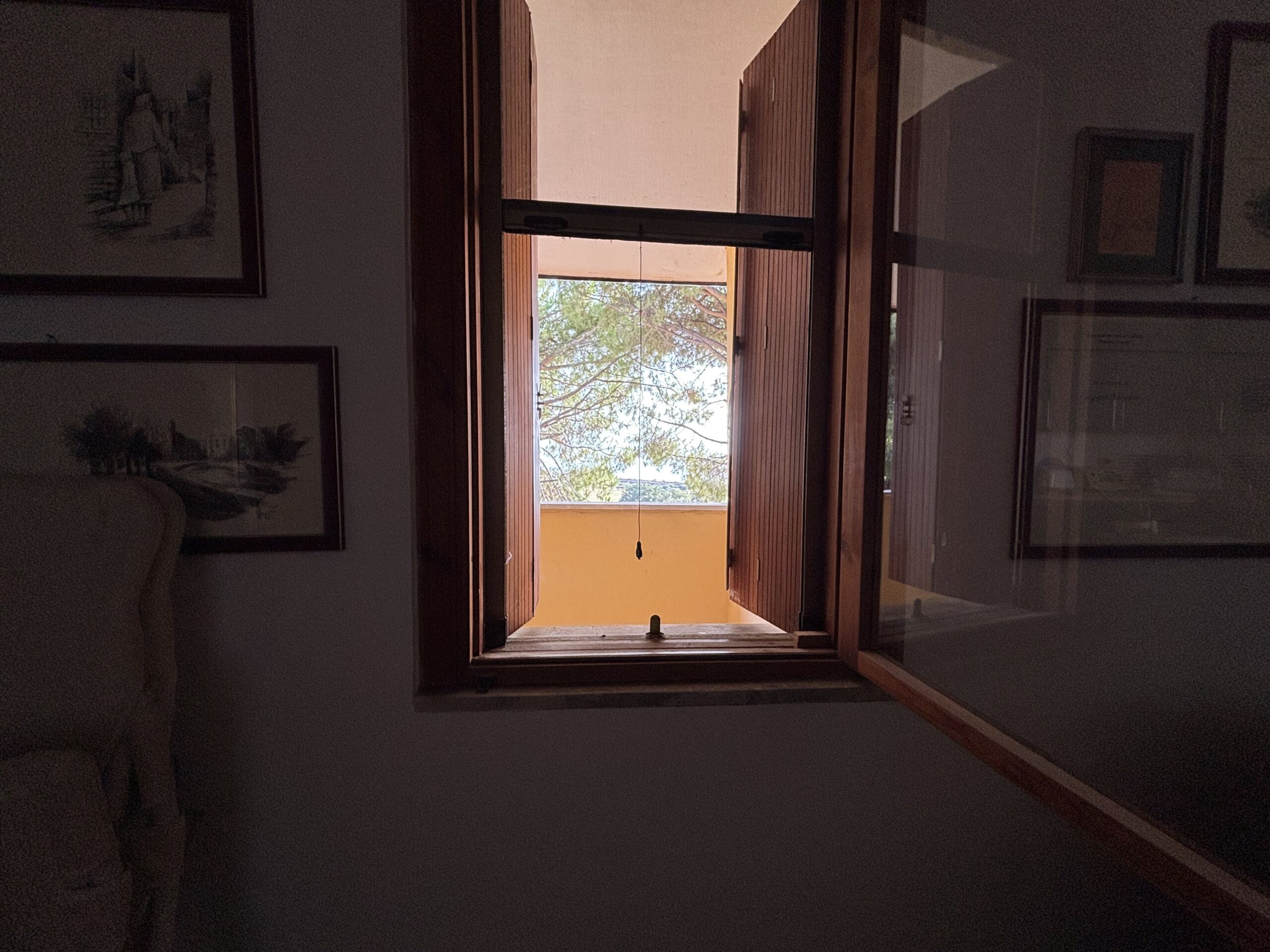 Apartment in San Lucido - sea view, terrace, ready to move in.