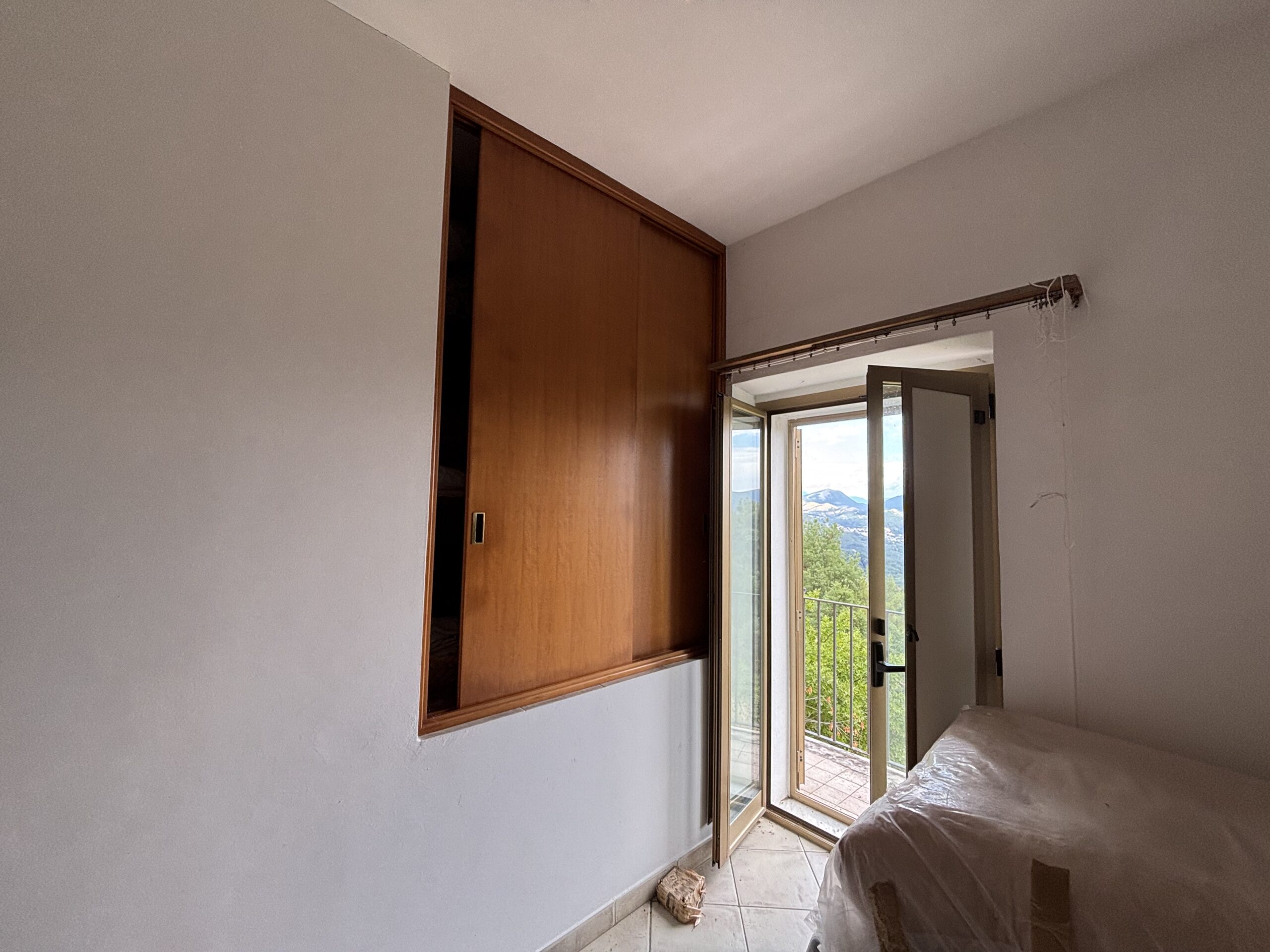 Nemoli Appennino Lucano House - Quiet House with Earth, Farm Buildings, Basilicata Fireplaces.