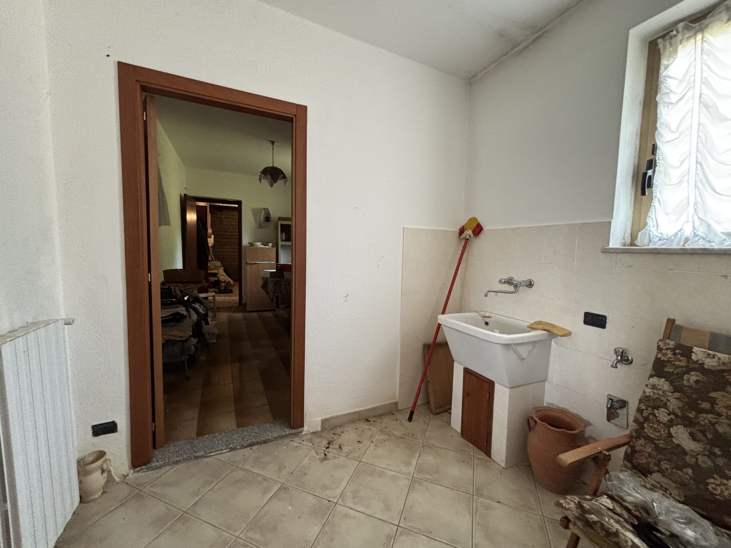Nemoli Appennino Lucano House - Quiet House with Earth, Farm Buildings, Basilicata Fireplaces.