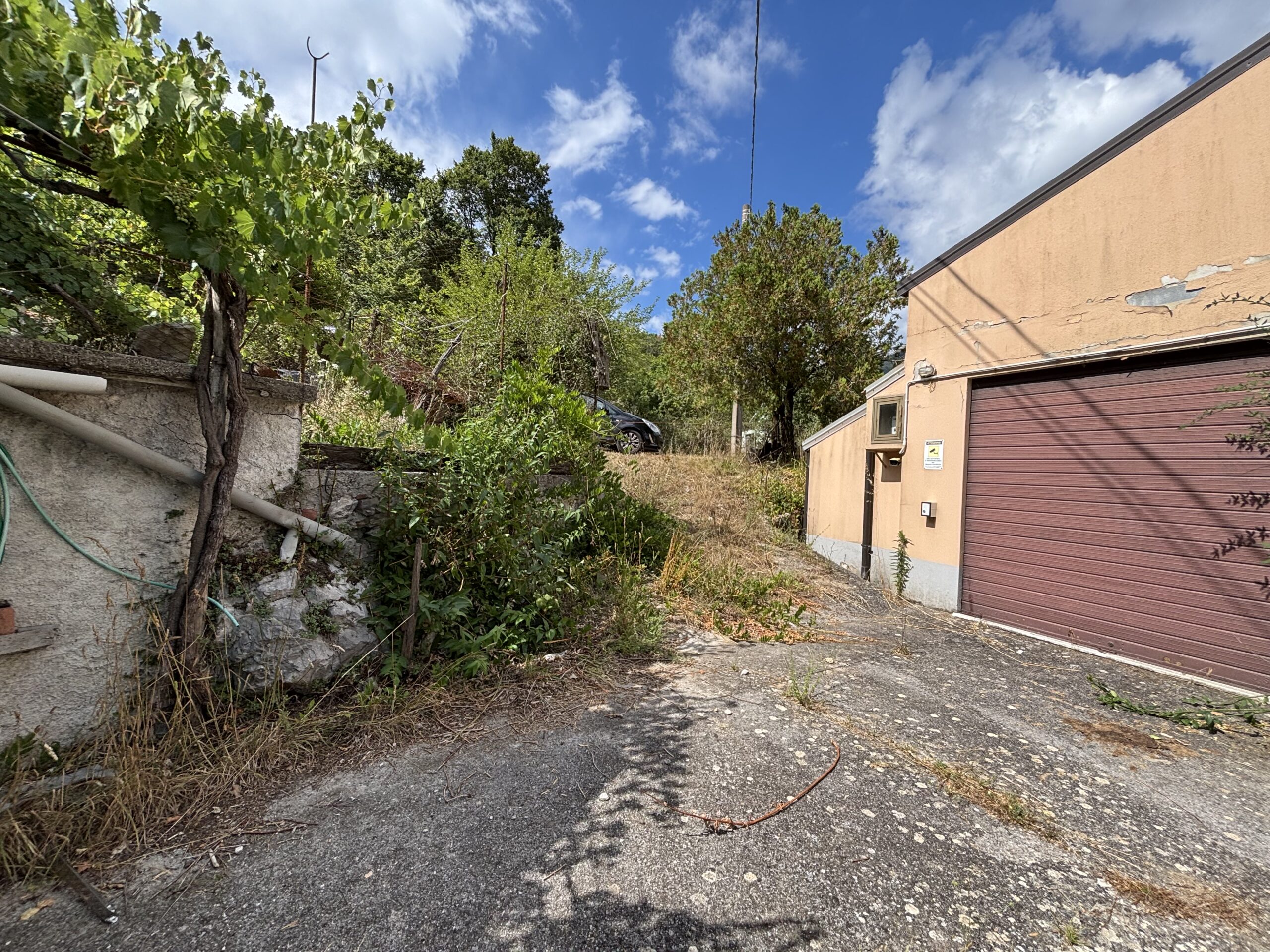 Nemoli Appennino Lucano House - Quiet House with Earth, Farm Buildings, Basilicata Fireplaces.