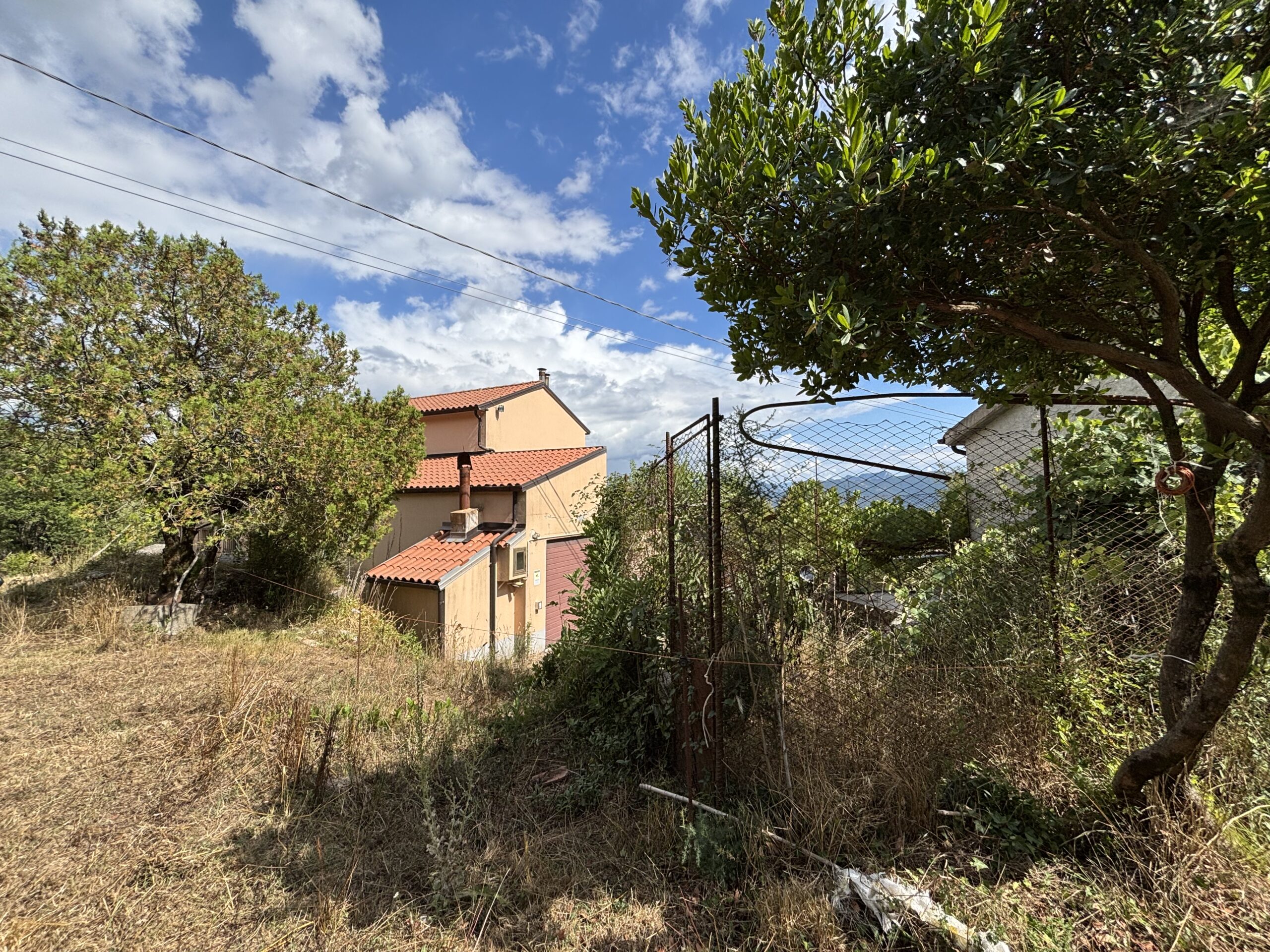 Nemoli Appennino Lucano House - Quiet House with Earth, Farm Buildings, Basilicata Fireplaces.