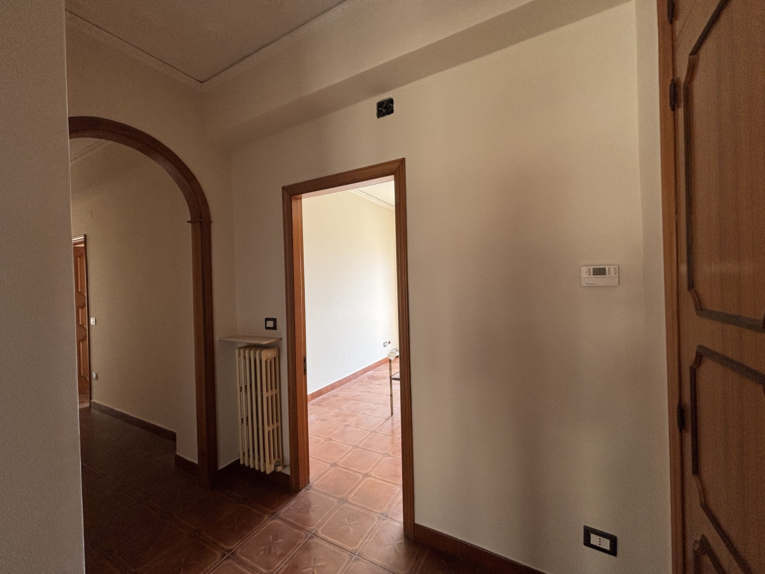 Luxurious Paola Centre Apartment - Attic (Sottotetto) for Adaptation, Balconies and Private Garage.