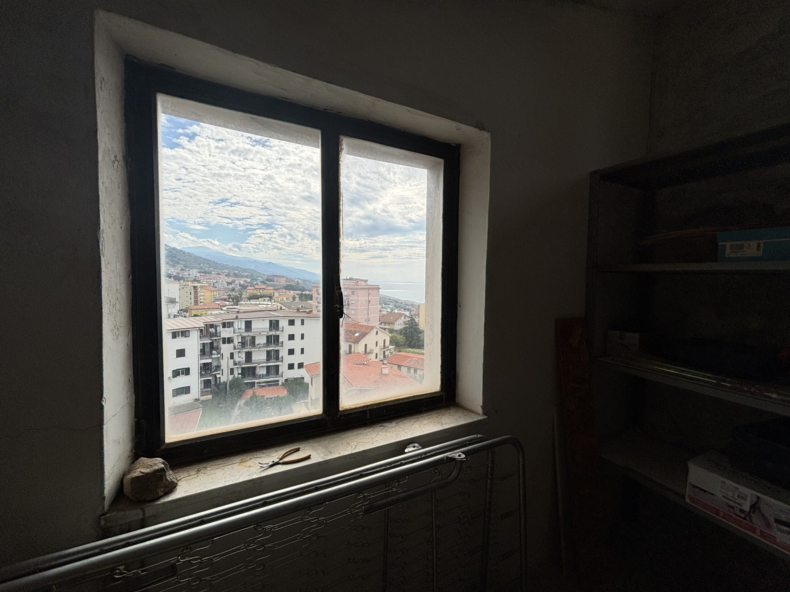 Luxurious Paola Centre Apartment - Attic (Sottotetto) for Adaptation, Balconies and Private Garage.