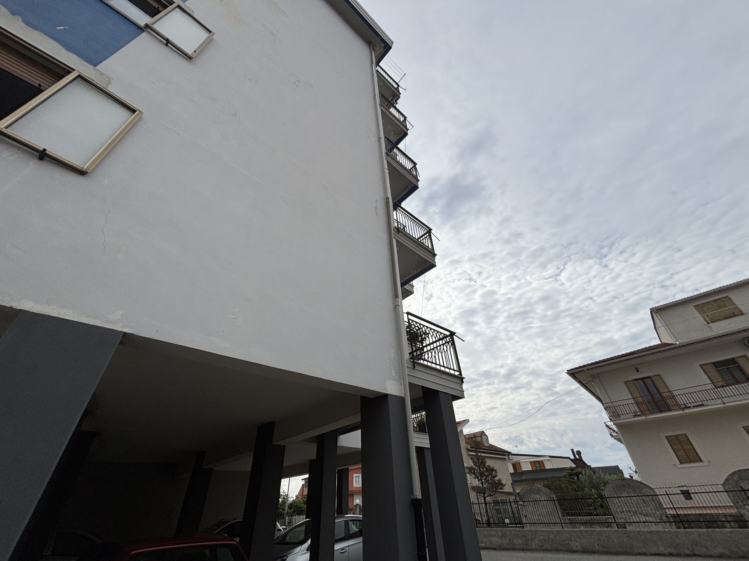 Luxurious Paola Centre Apartment - Attic (Sottotetto) for Adaptation, Balconies and Private Garage.