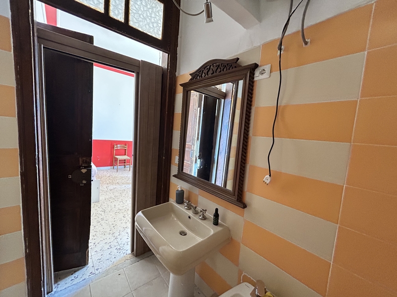 Home for Renovation Acquappesa Historic Centre - Sea View, 1km to the Beach, B&B Investment.