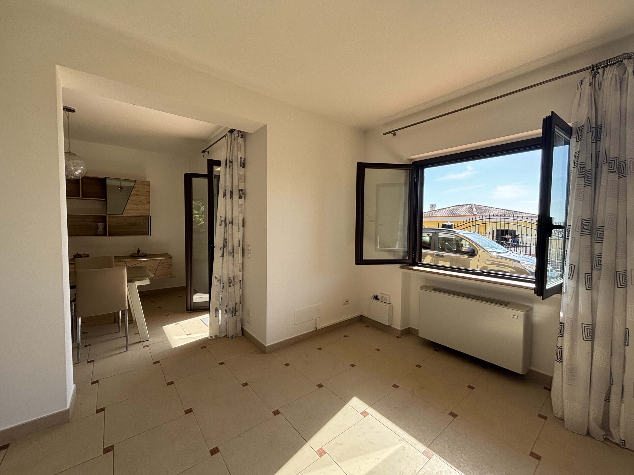 Villa with panoramic sea views in Diamante.