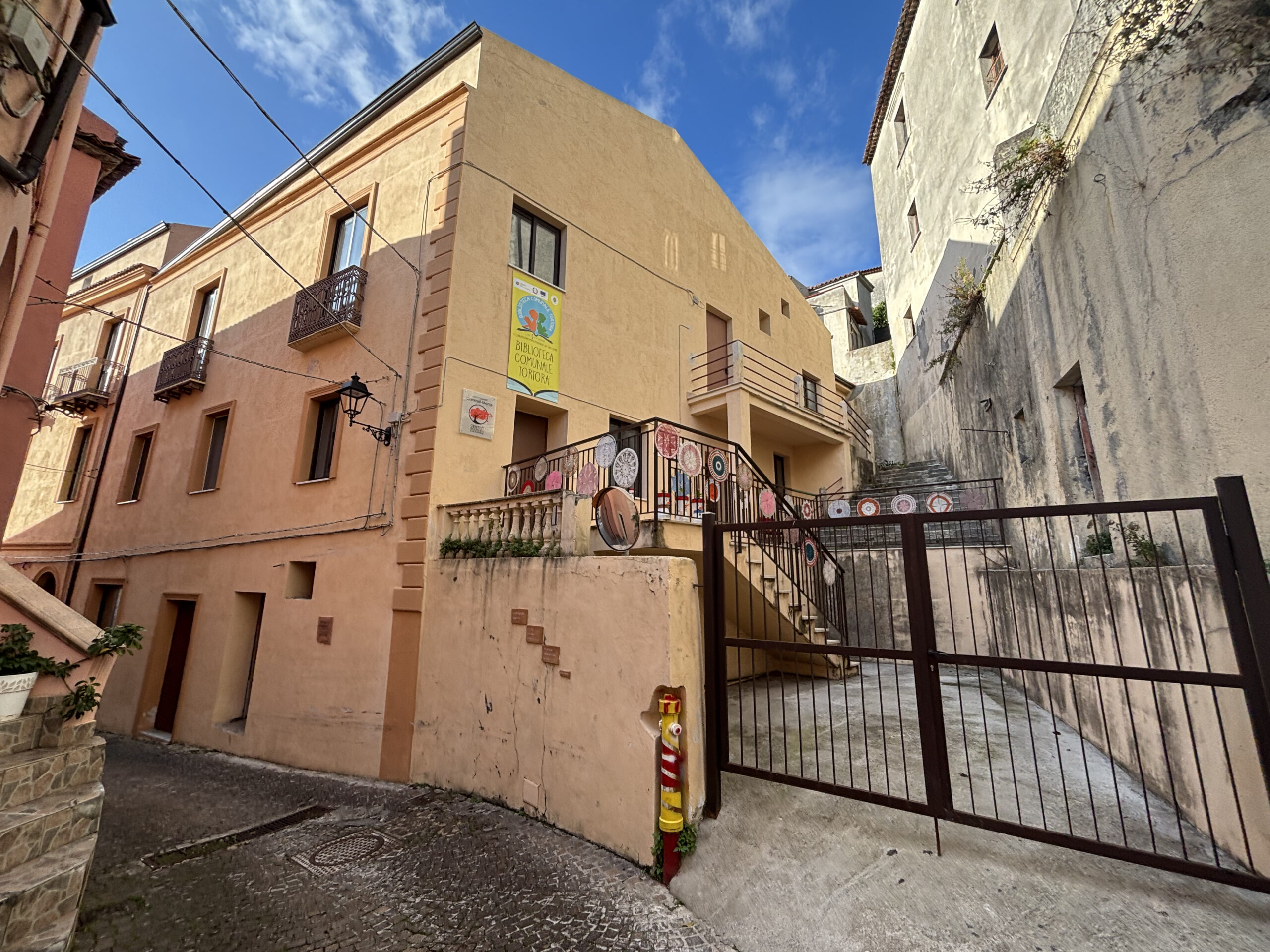 Home for Major Renovation Tortora - Sea and Dino Island View - 150m² Rustica Calabria.