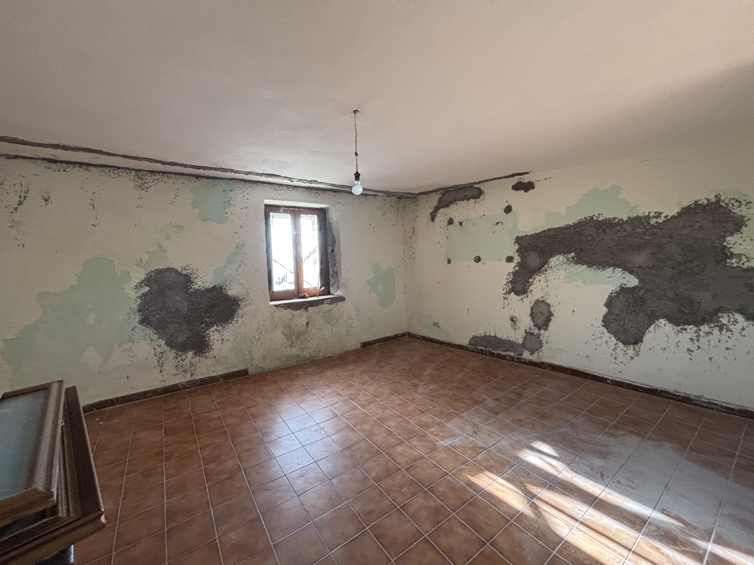 Home for Major Renovation Tortora - Sea and Dino Island View - 150m² Rustica Calabria.