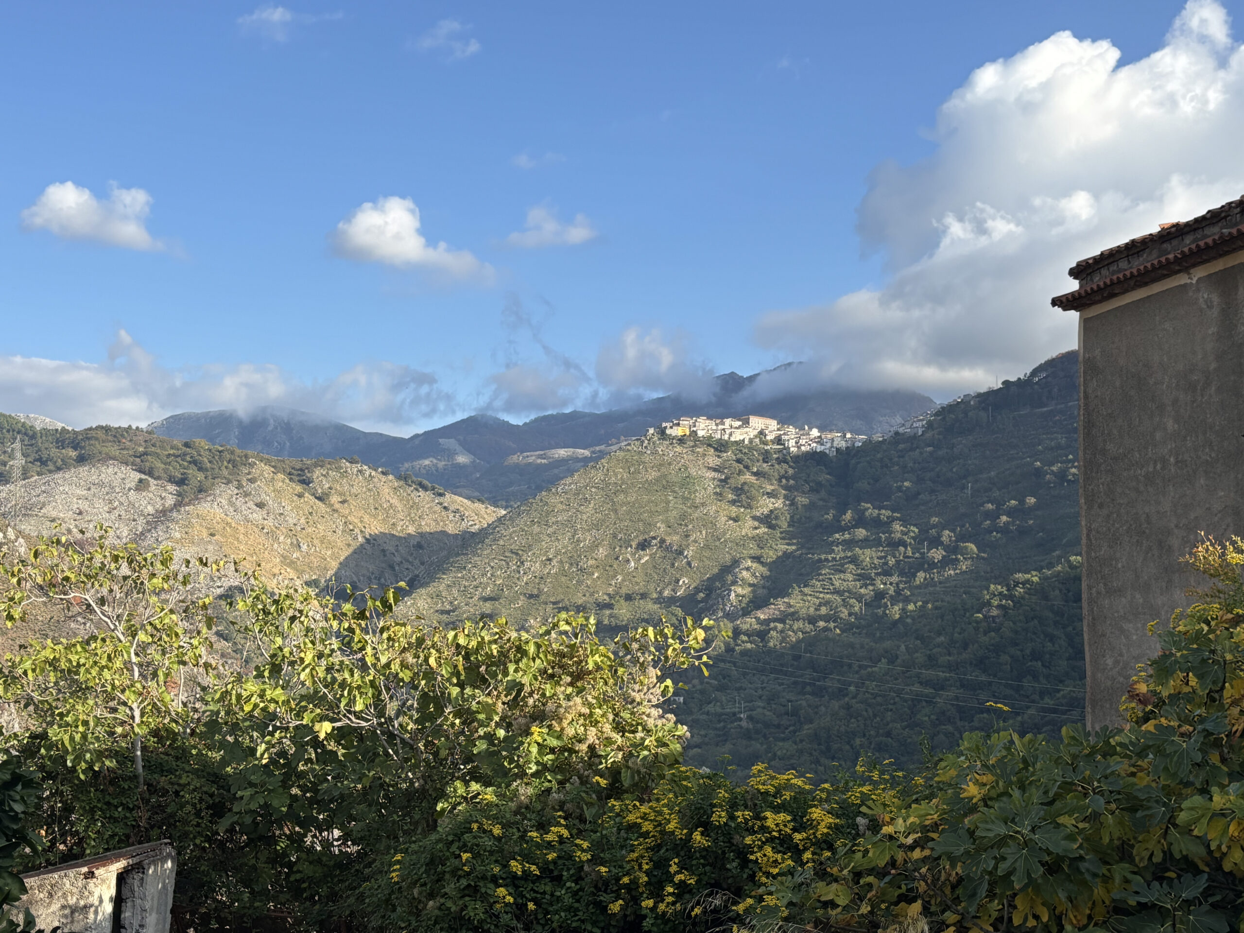 Home for Major Renovation Tortora - Sea and Dino Island View - 150m² Rustica Calabria.