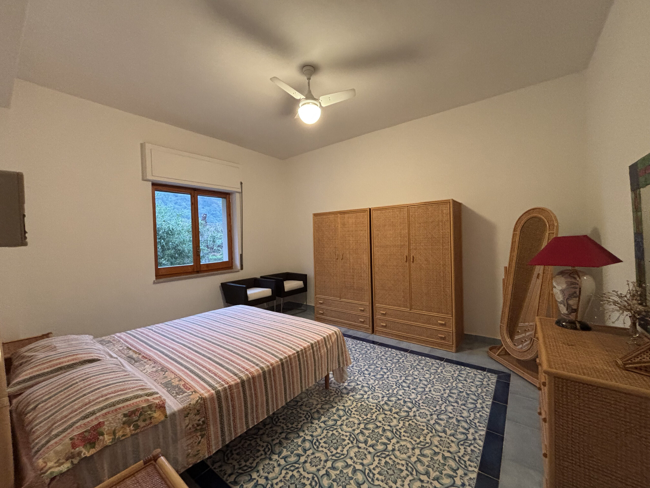 Luxurious Apartment 50m from the Sea - Torremezzo (100m²), 3 Bedrooms, Vietresi Calabria tiles.