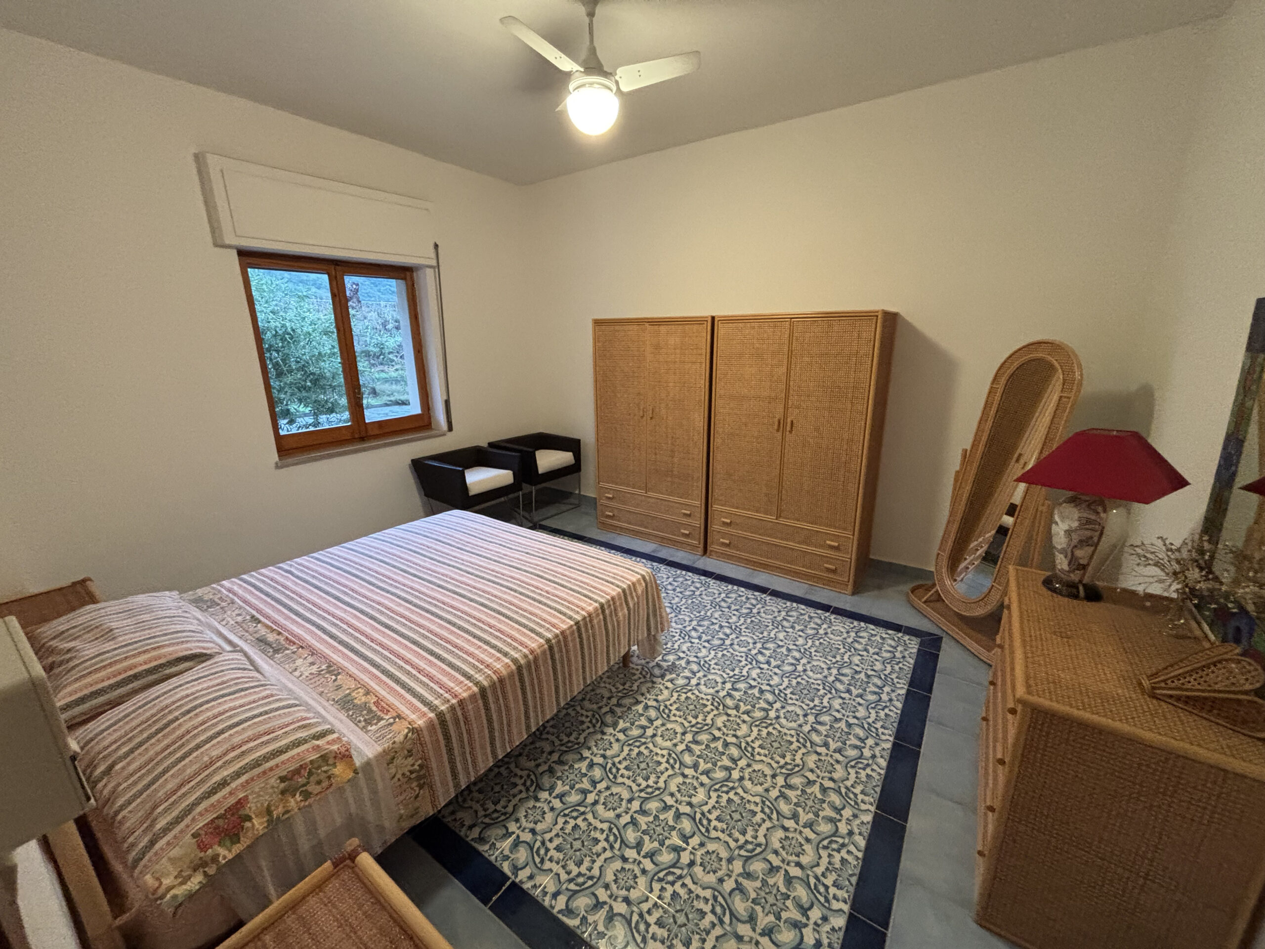 Luxurious Apartment 50m from the Sea - Torremezzo (100m²), 3 Bedrooms, Vietresi Calabria tiles.