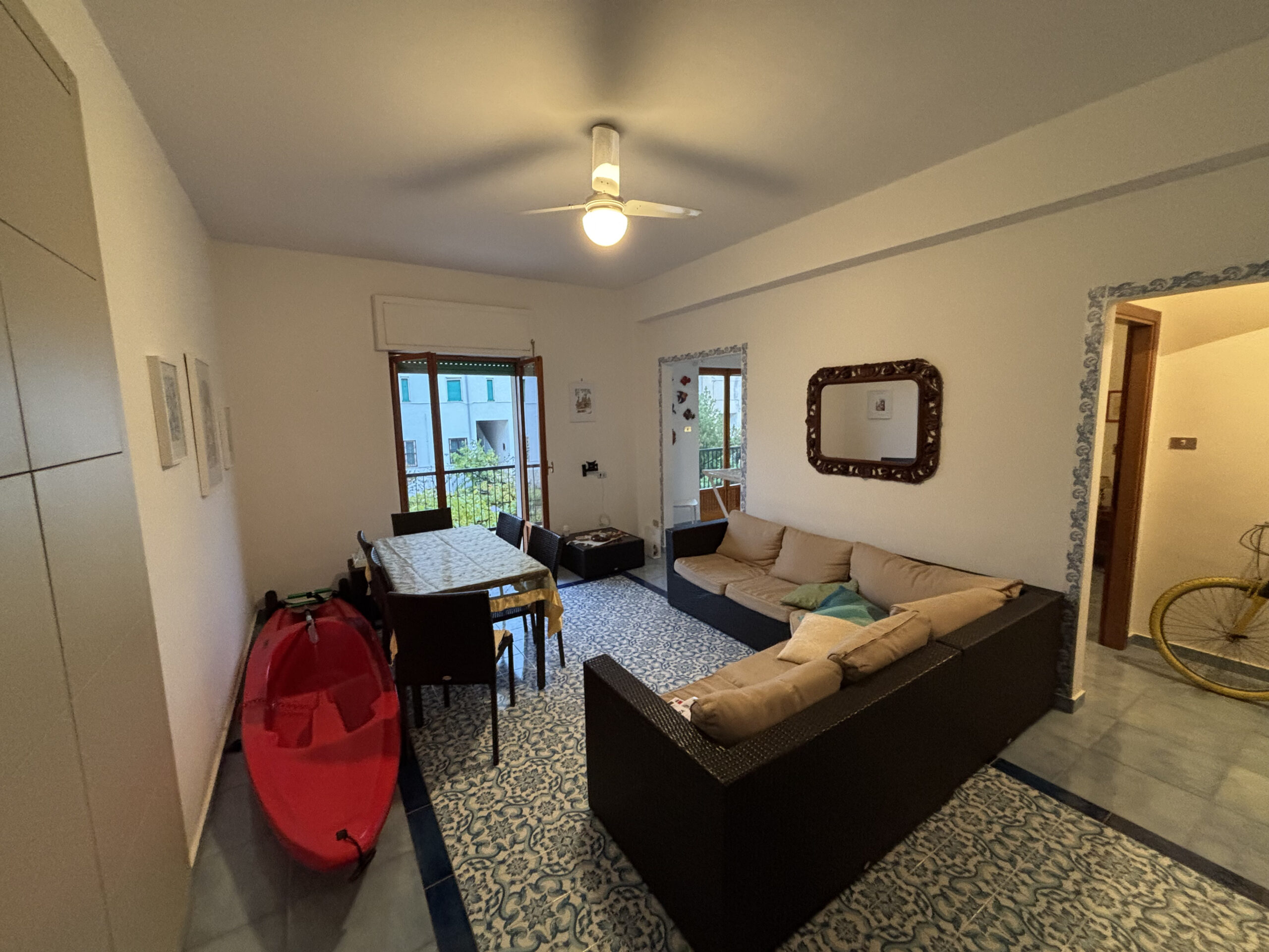 Luxurious Apartment 50m from the Sea - Torremezzo (100m²), 3 Bedrooms, Vietresi Calabria tiles.